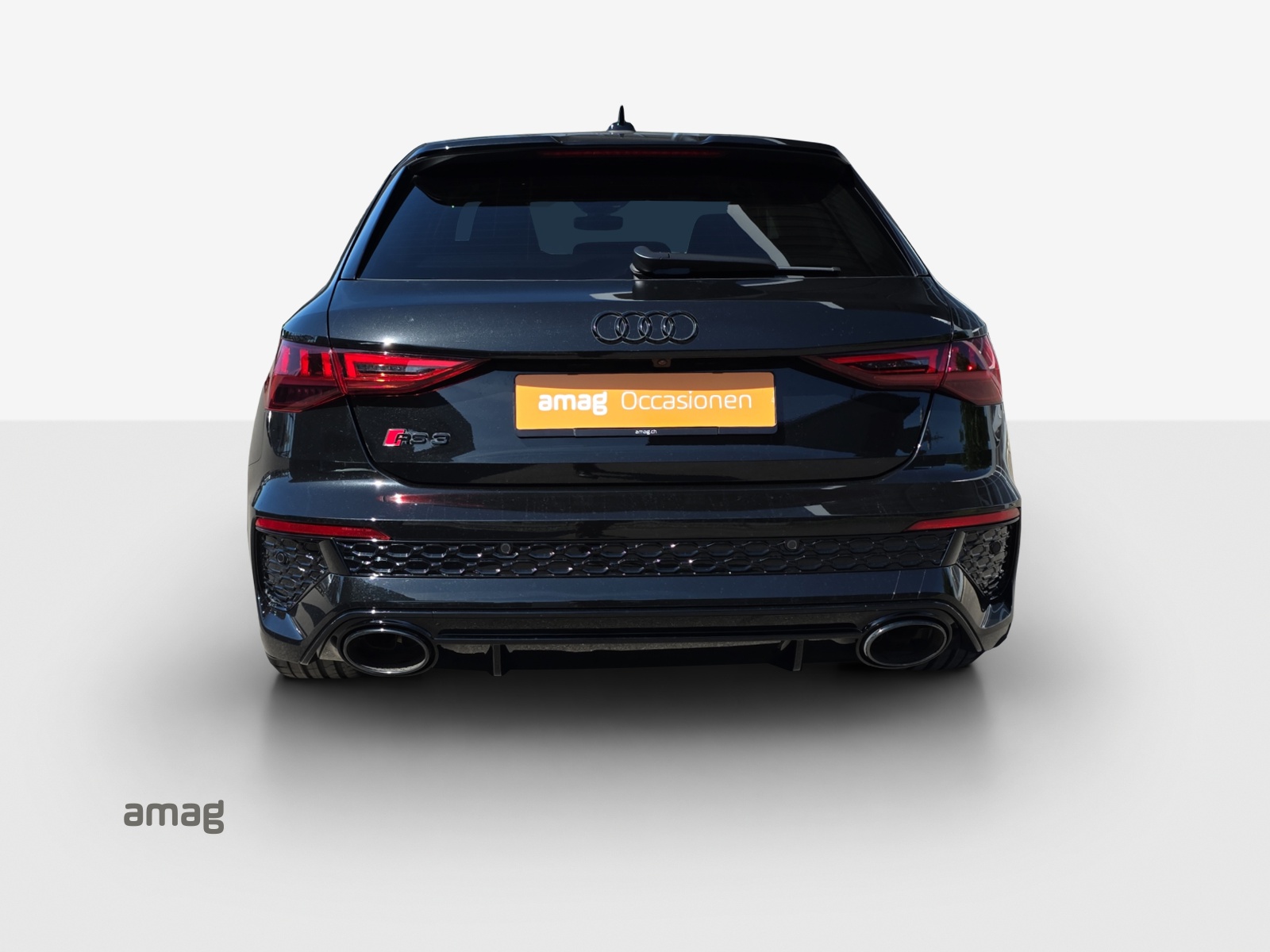 AUDI RS3 Sportback 2.5 TSI quattro S-tronic-showroom-element-3