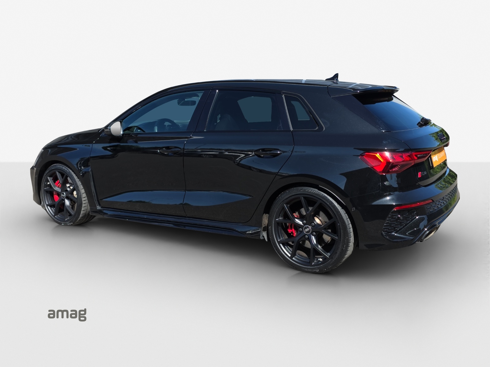 AUDI RS3 Sportback 2.5 TSI quattro S-tronic-image-2