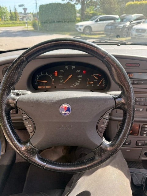SAAB 2.0 TS Cabrio-image-11