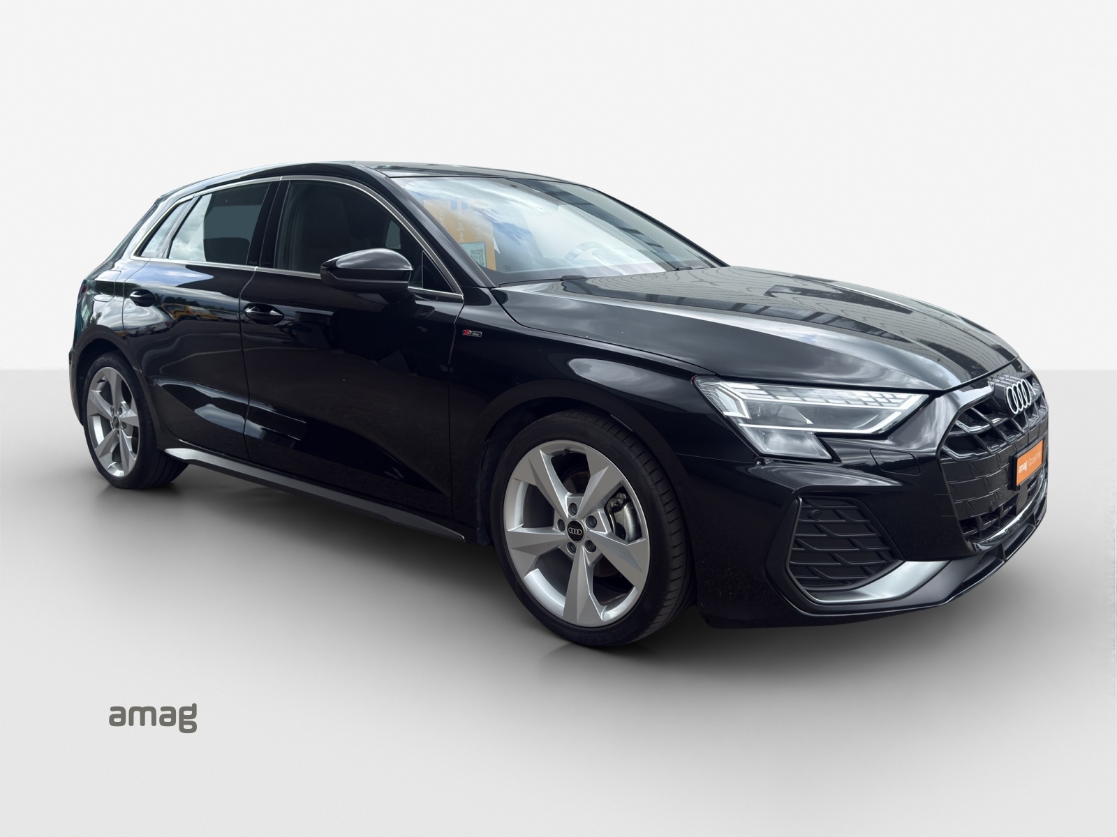 AUDI A3 Sportback 35 TFSI S line Attraction S-tronic-image-5