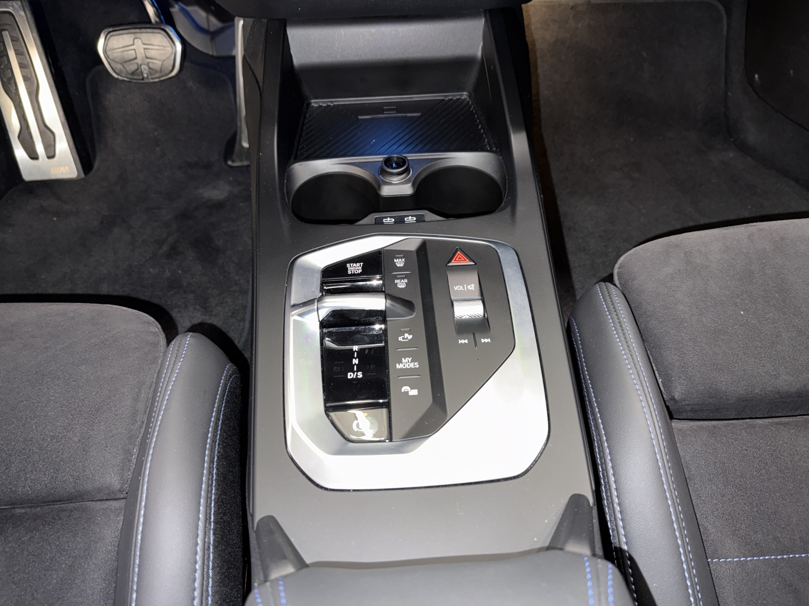 BMW M235i xDrive Gran Coupé M Sportpaket Pro-image-16
