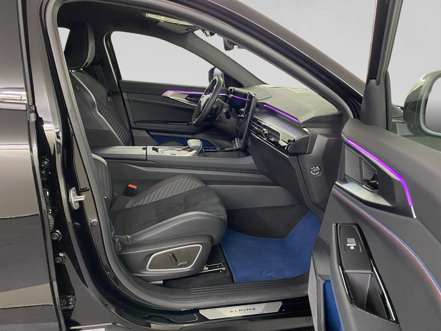 RENAULT Rafale 1.2 E-Tech Hybrid 200 Esprit Alpine-image-13