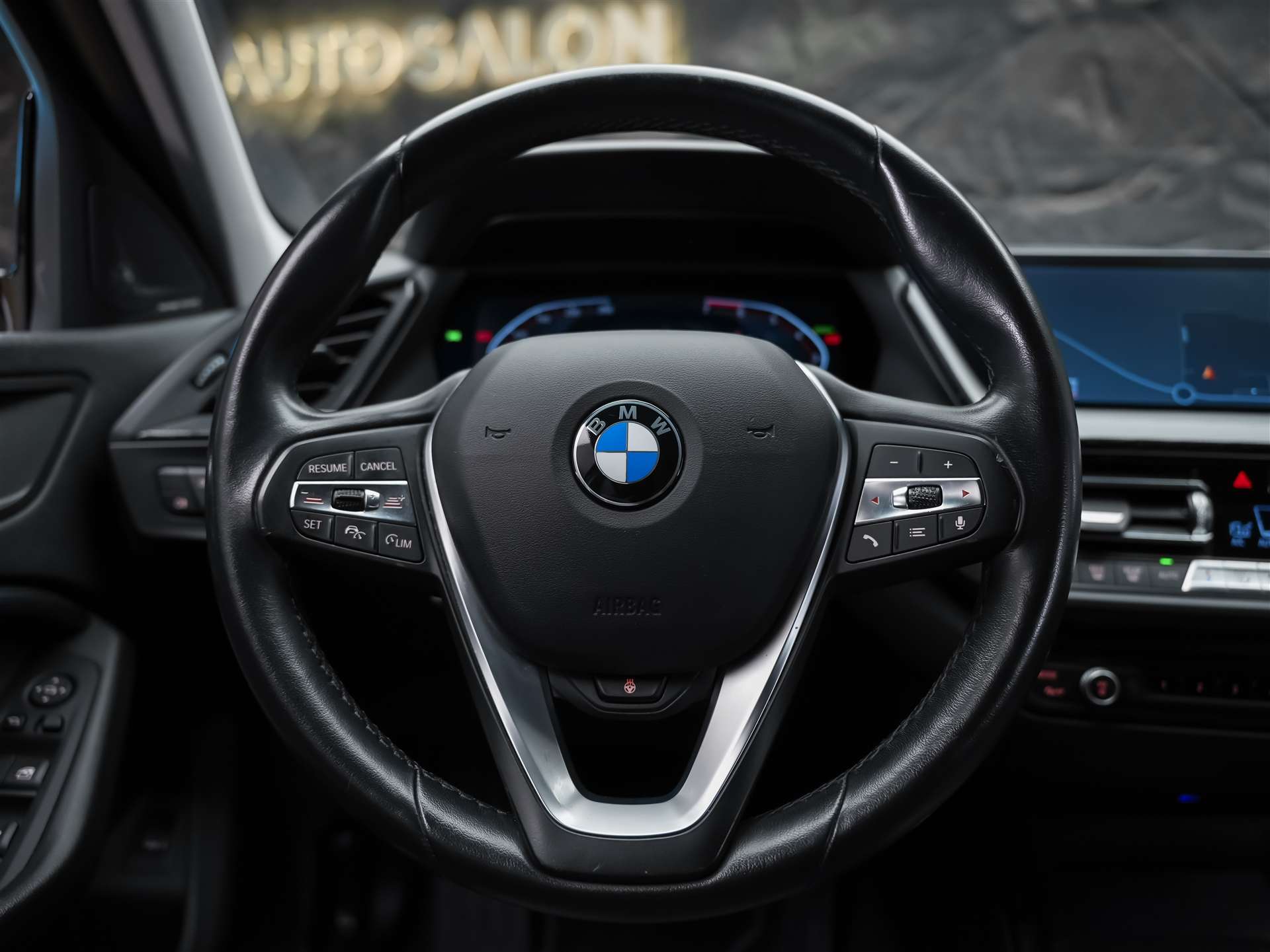 BMW 118i Sport Line Steptronic *CH-Auto*Harman/Kardon*Lenkradheizung*ACC*-image-16