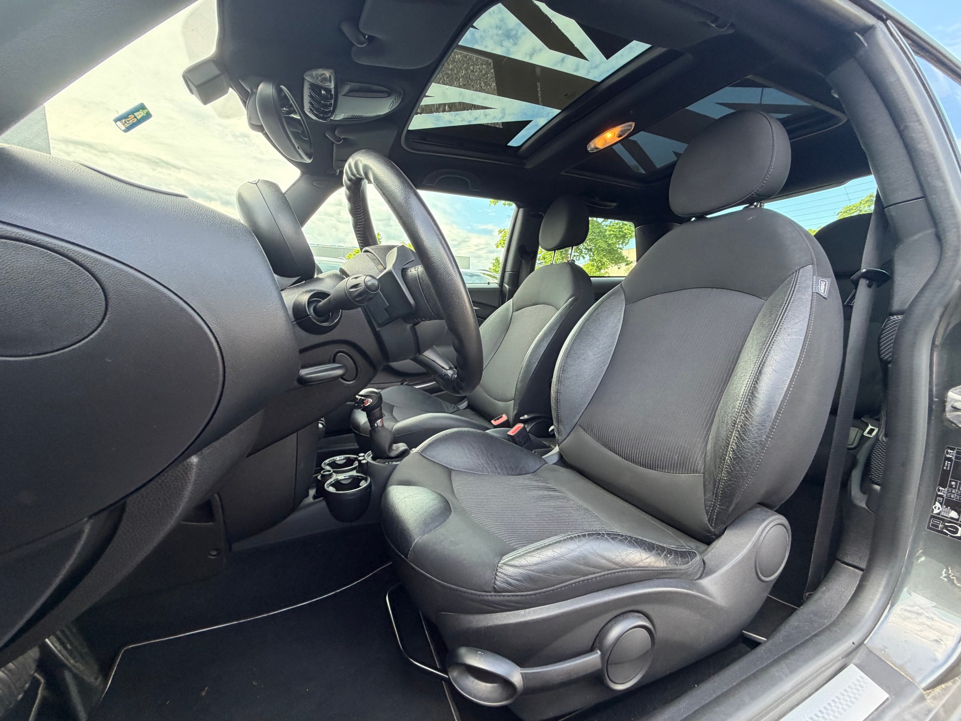 MINI Cooper S Steptronic-image-8