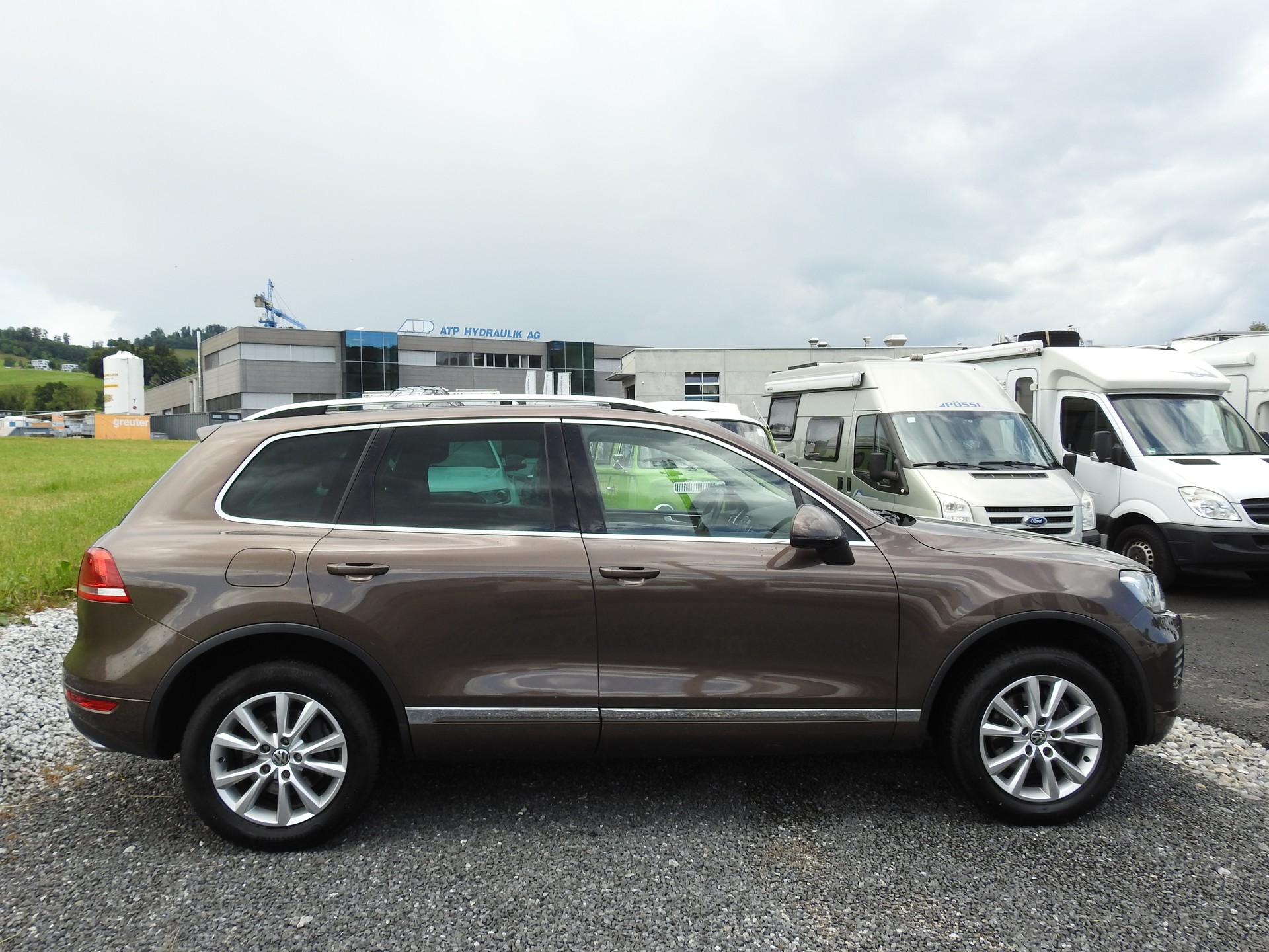 VW Touareg 3.0 TDI BlueMotion Technology Tiptronic-image-6