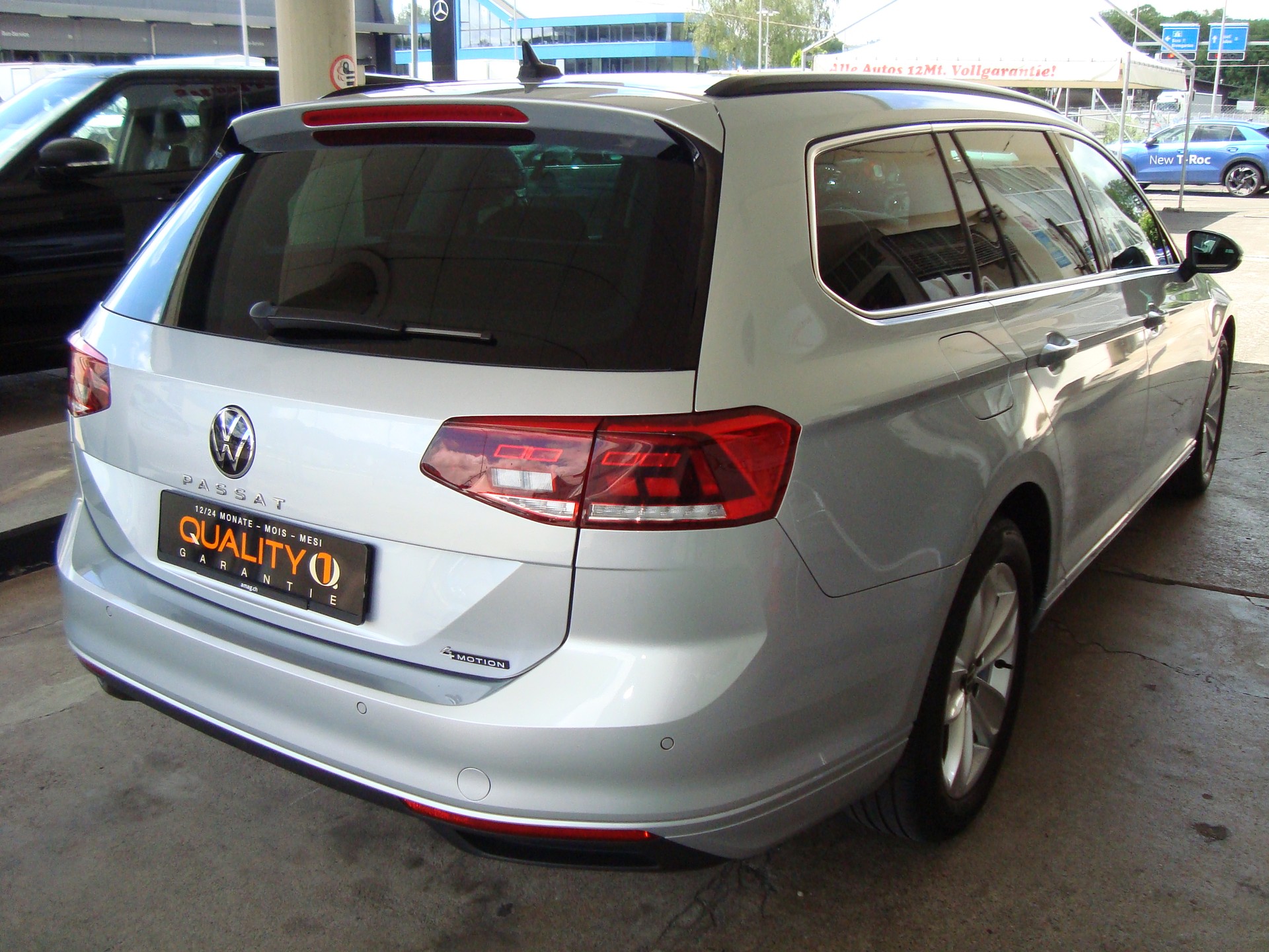 VW Passat 2.0 TDI BMT Business 4Motion DSG-image-4