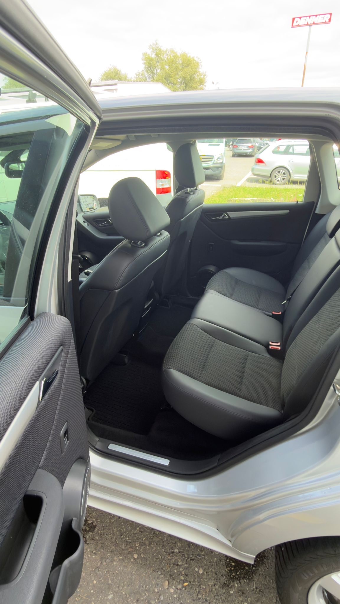 MERCEDES-BENZ A 180 (170) BlueEfficiency Avantgarde Selection-image-7