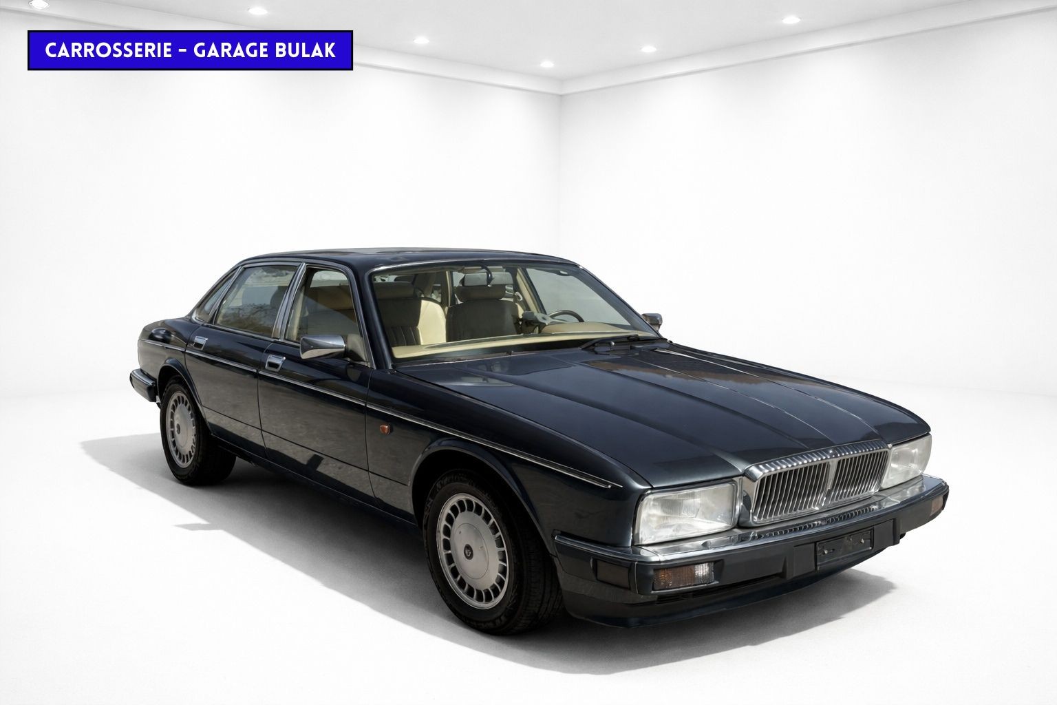 DAIMLER 4.0 Six-image-2