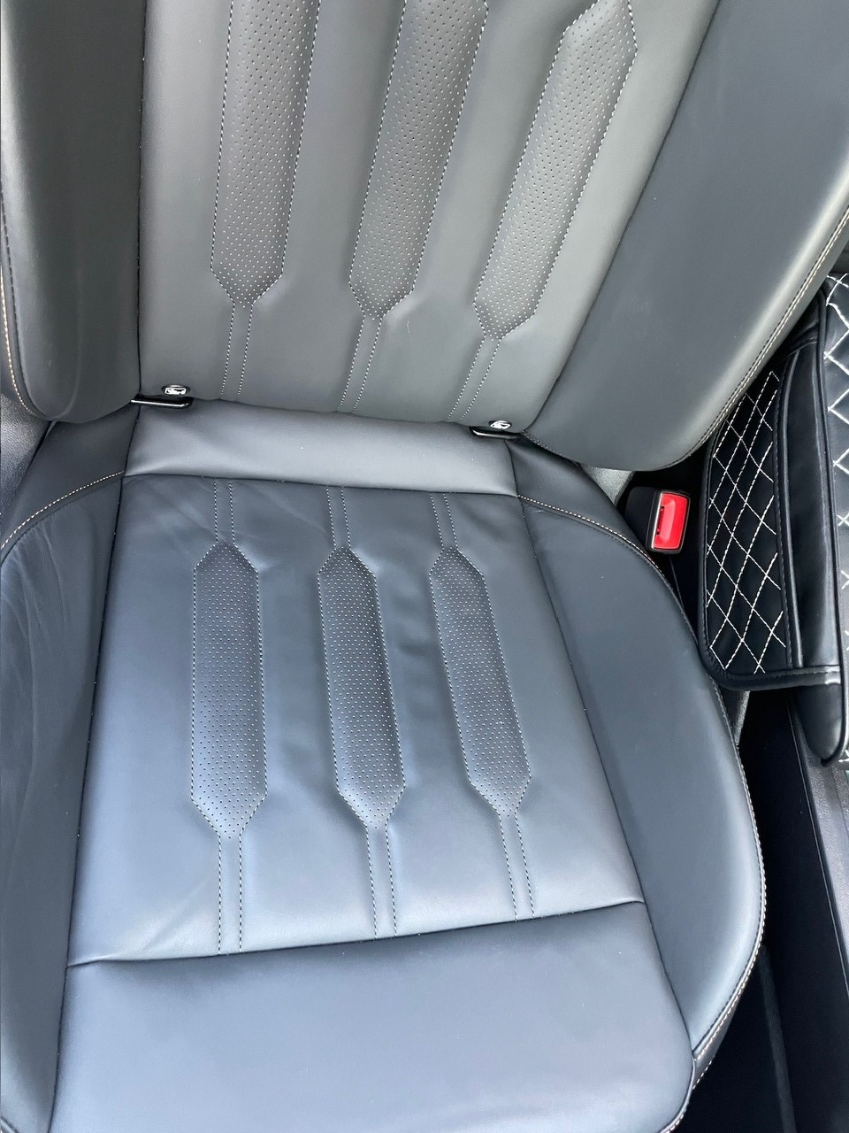 CUPRA 2.0 TSI VZ 4Drive DSG-image-11