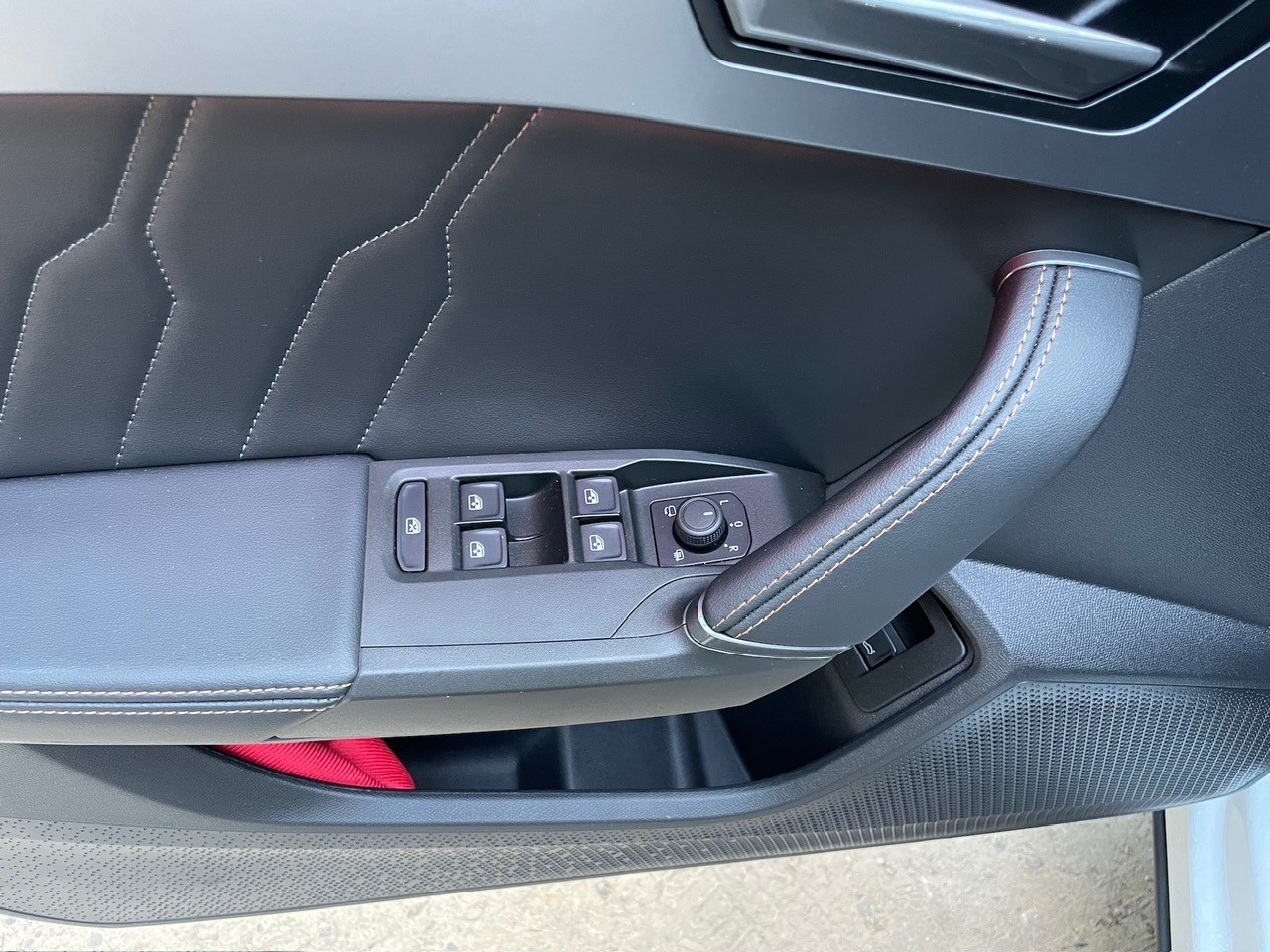 CUPRA 2.0 TSI VZ 4Drive DSG-image-6