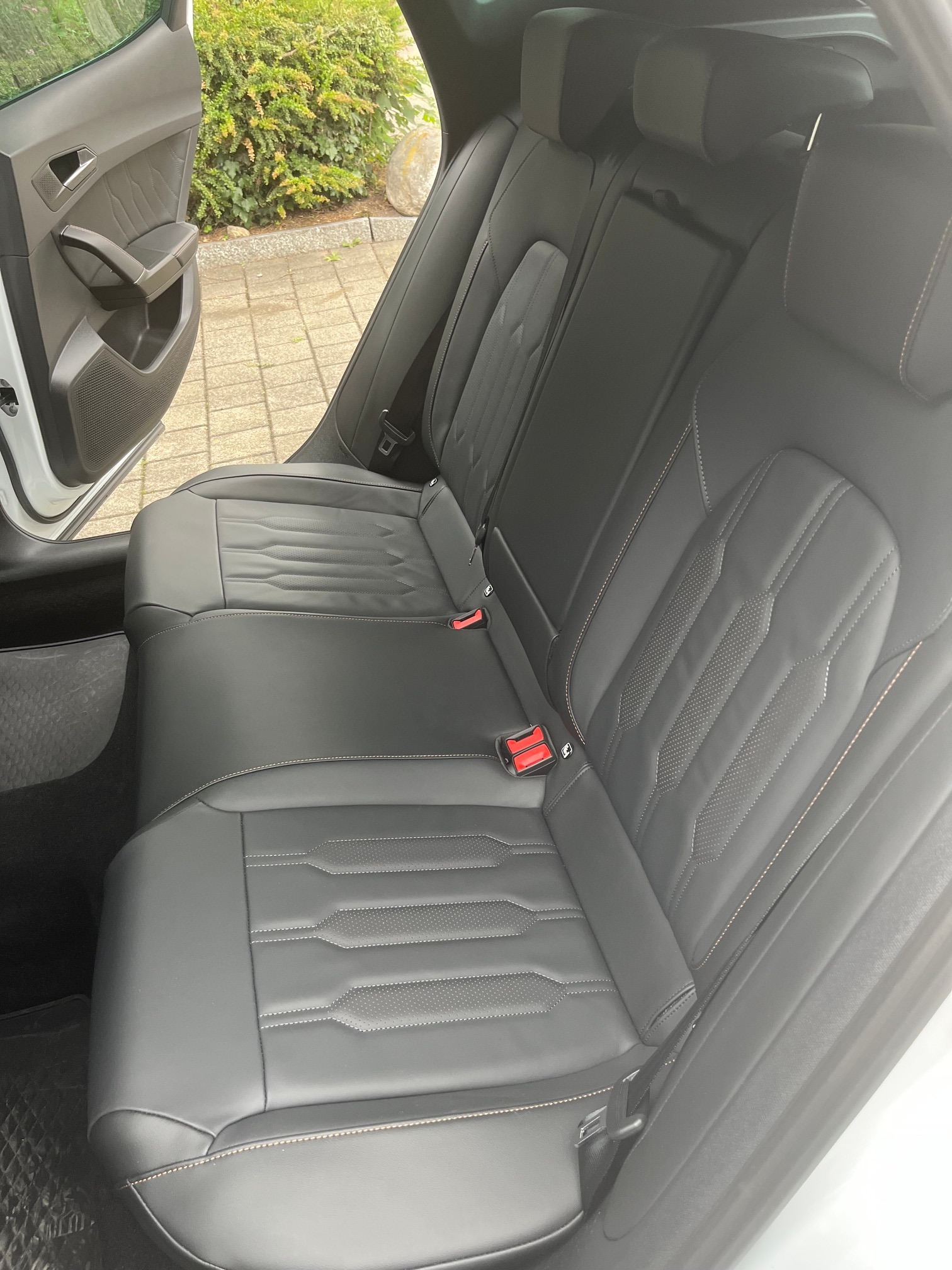 CUPRA 2.0 TSI VZ 4Drive DSG-image-13