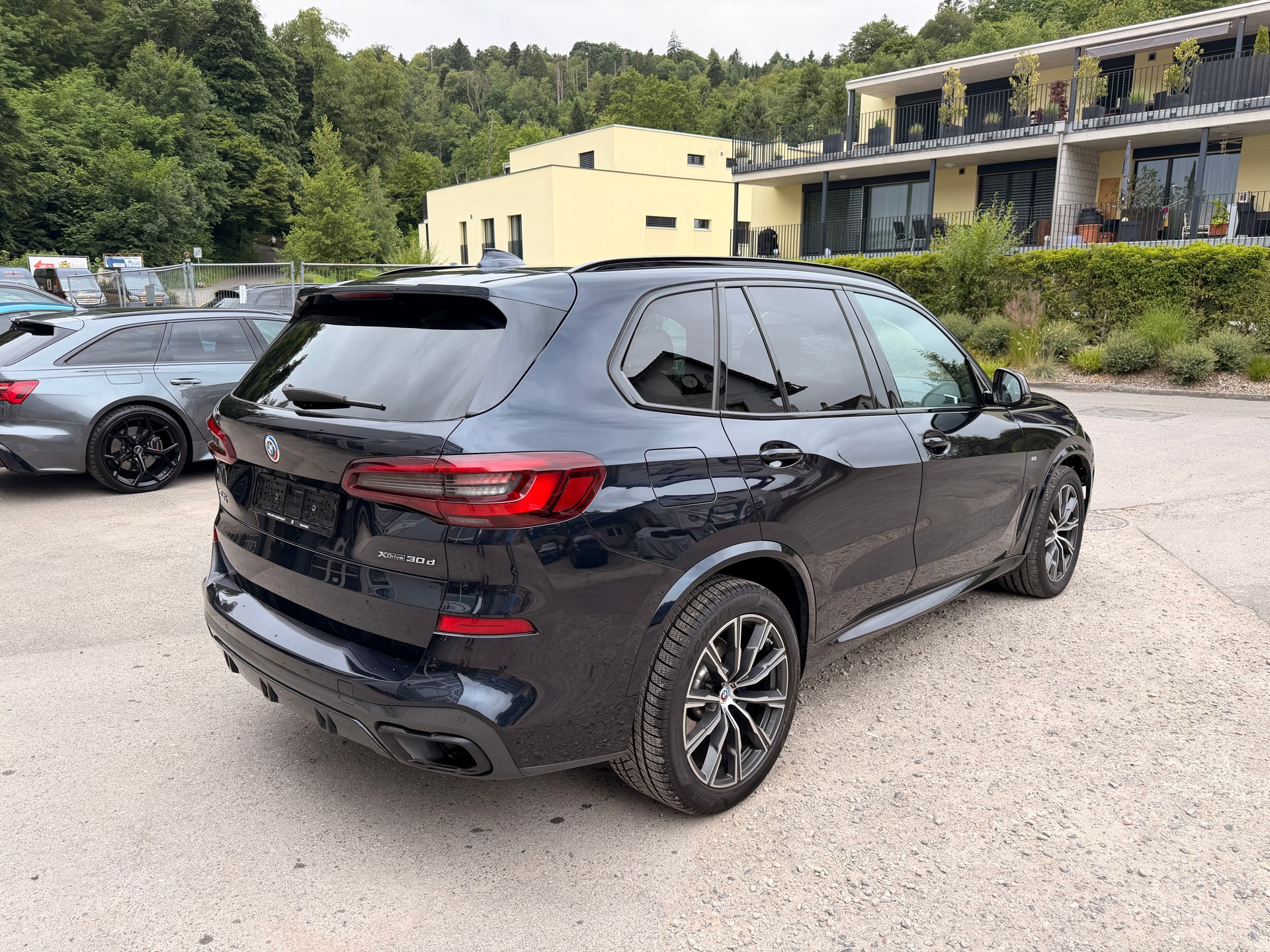 BMW X5 xDrive 48V 30d M Sport Steptronic-image-6