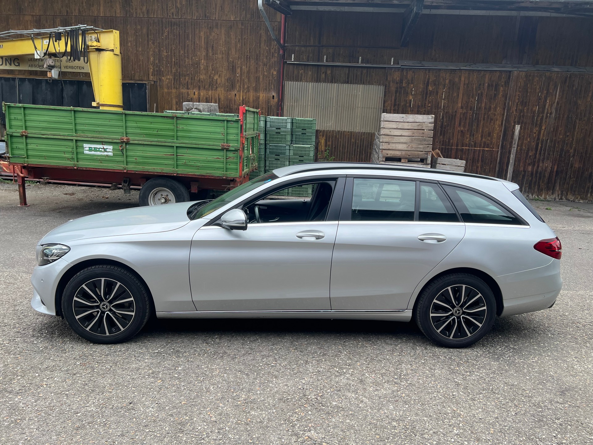 MERCEDES-BENZ C 220 d 4Matic 9G-Tronic-image-1