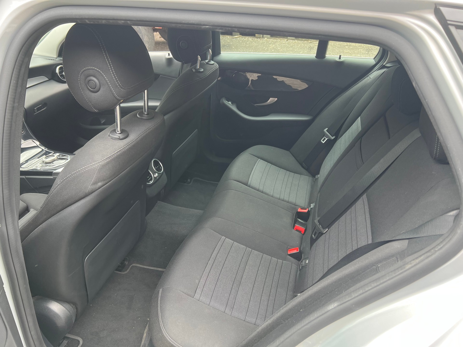 MERCEDES-BENZ C 220 d 4Matic 9G-Tronic-image-9