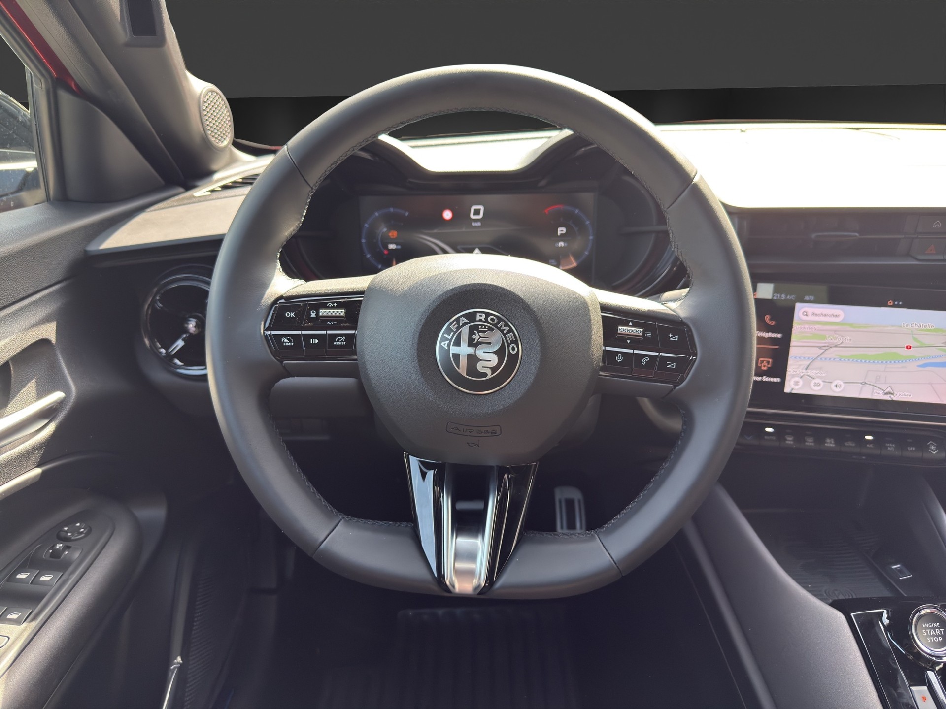 ALFA ROMEO Junior 1.2 48V Hybrid TI-image-10
