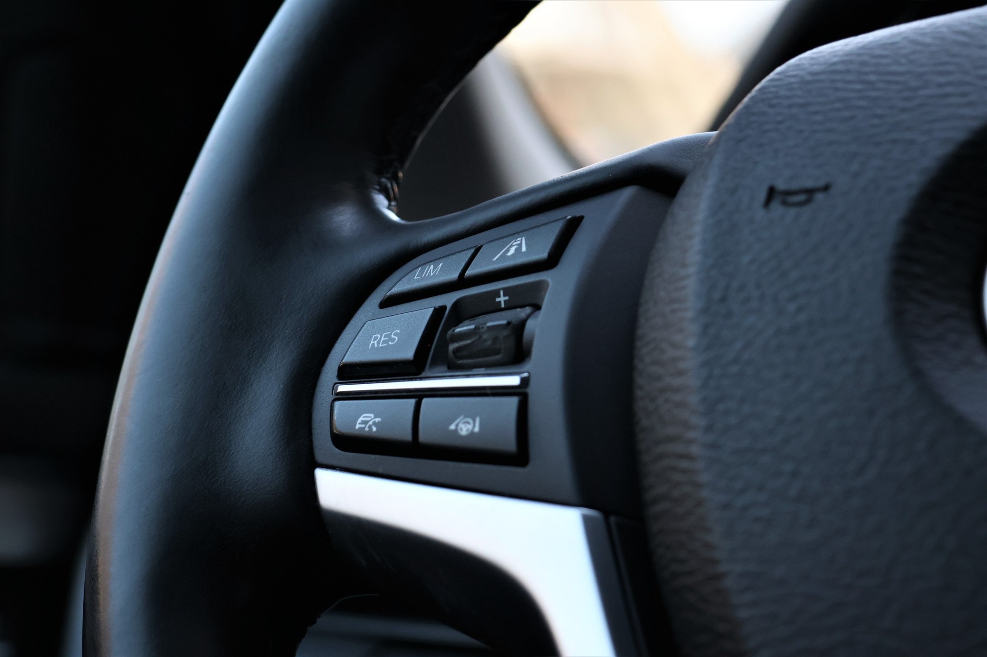 BMW X5 xDrive 30d Steptronic-image-11