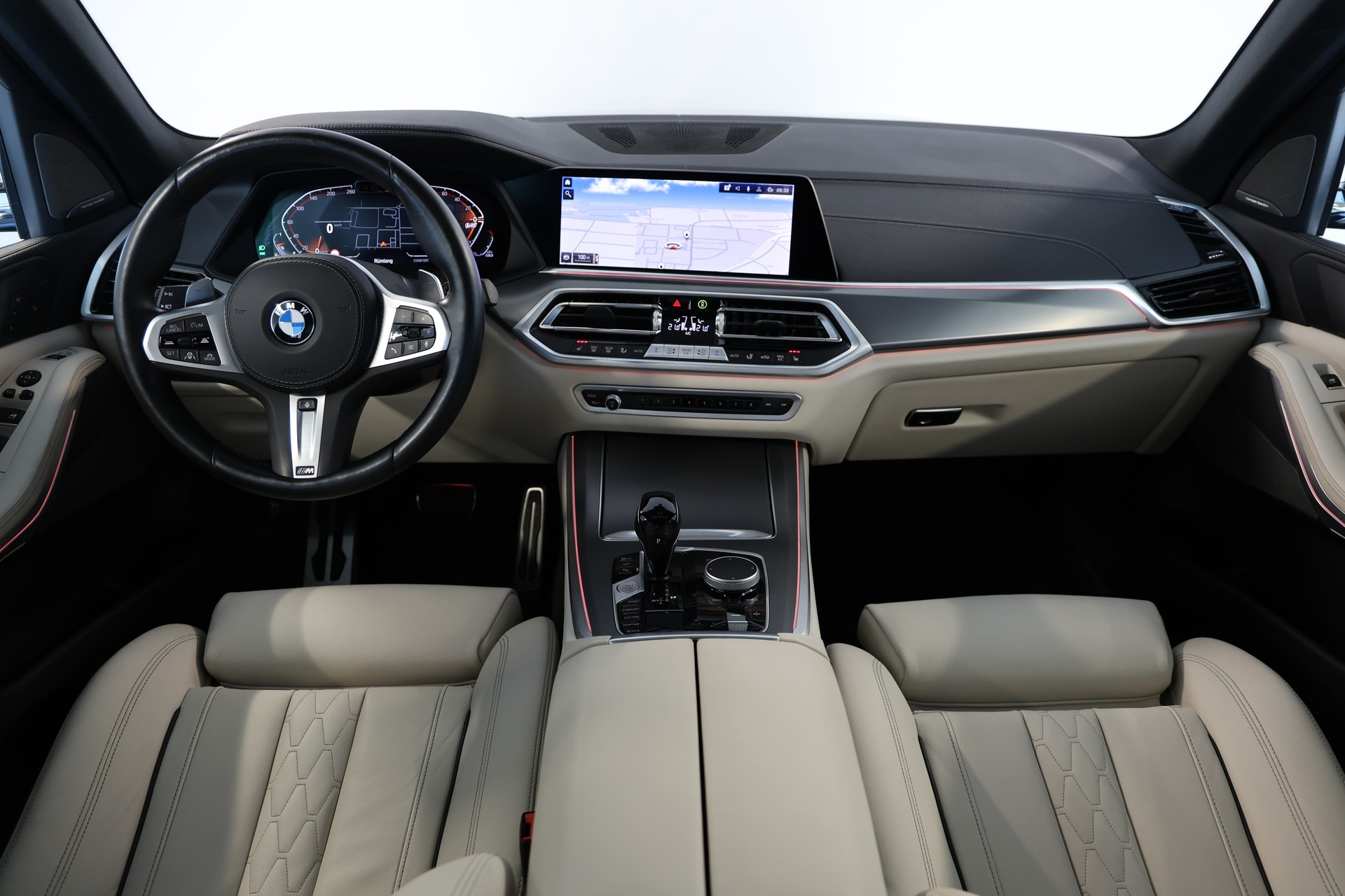 BMW X5 xDrive 48V 40d M Sport Steptronic-image-9