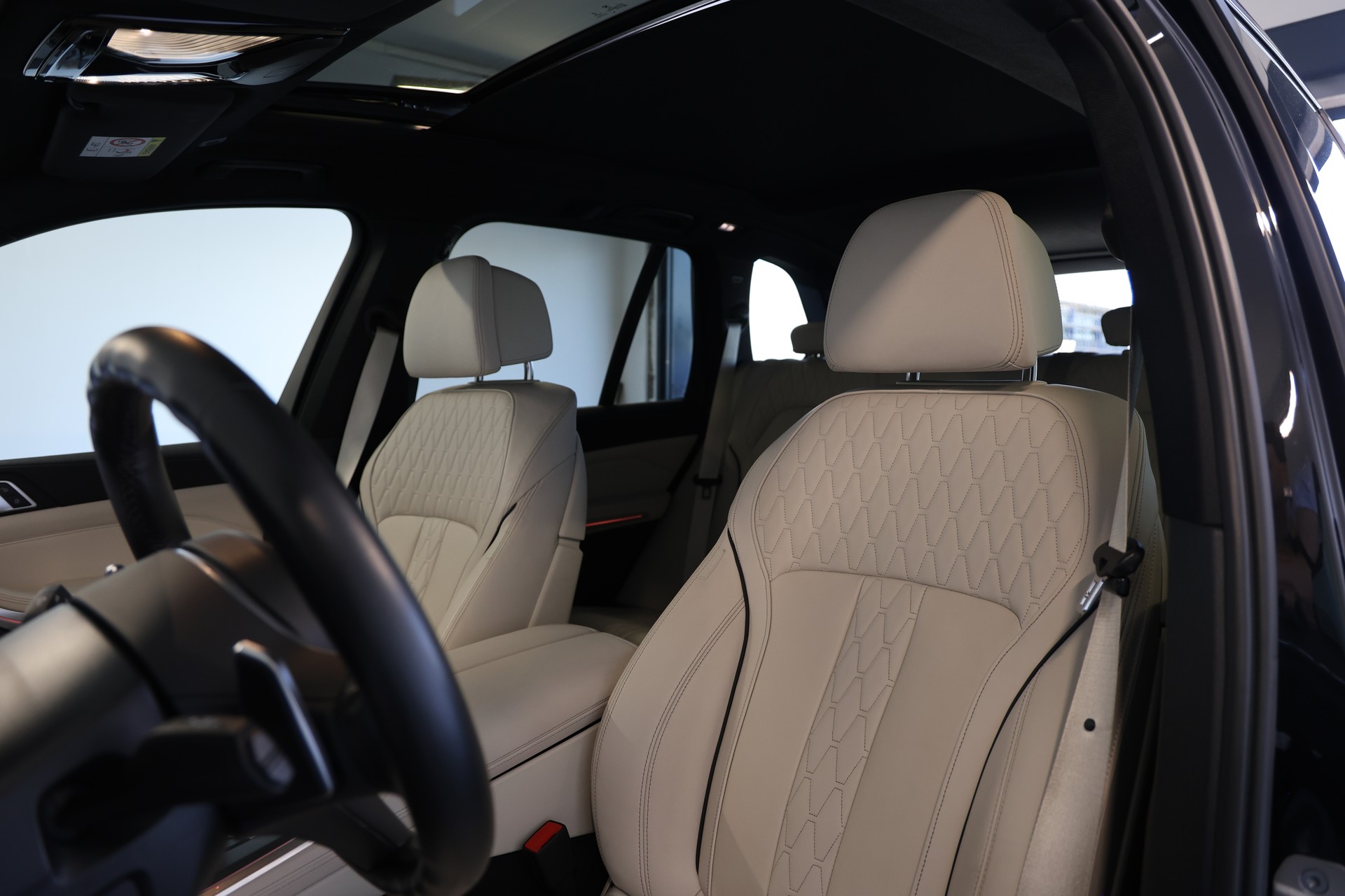 BMW X5 xDrive 48V 40d M Sport Steptronic-image-6