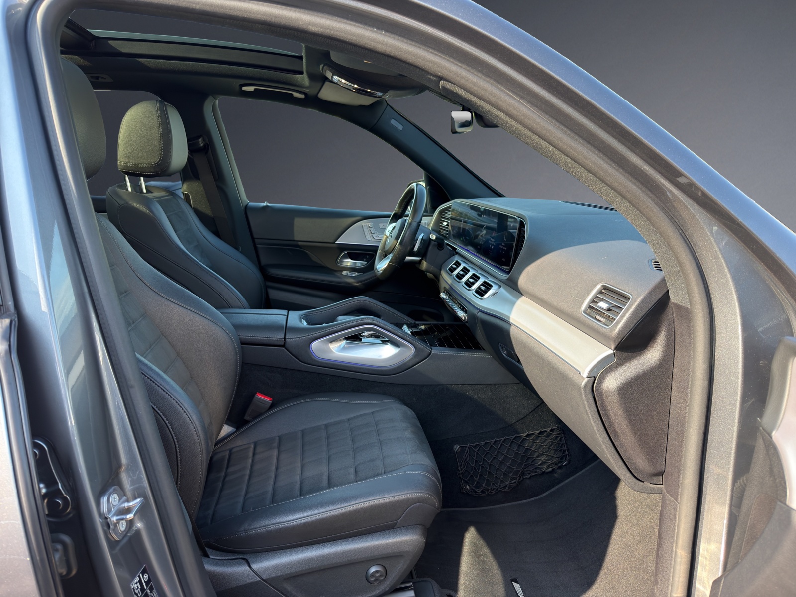 MERCEDES-BENZ GLE 450 4Matic AMG Line 9G-Tronic-image-6