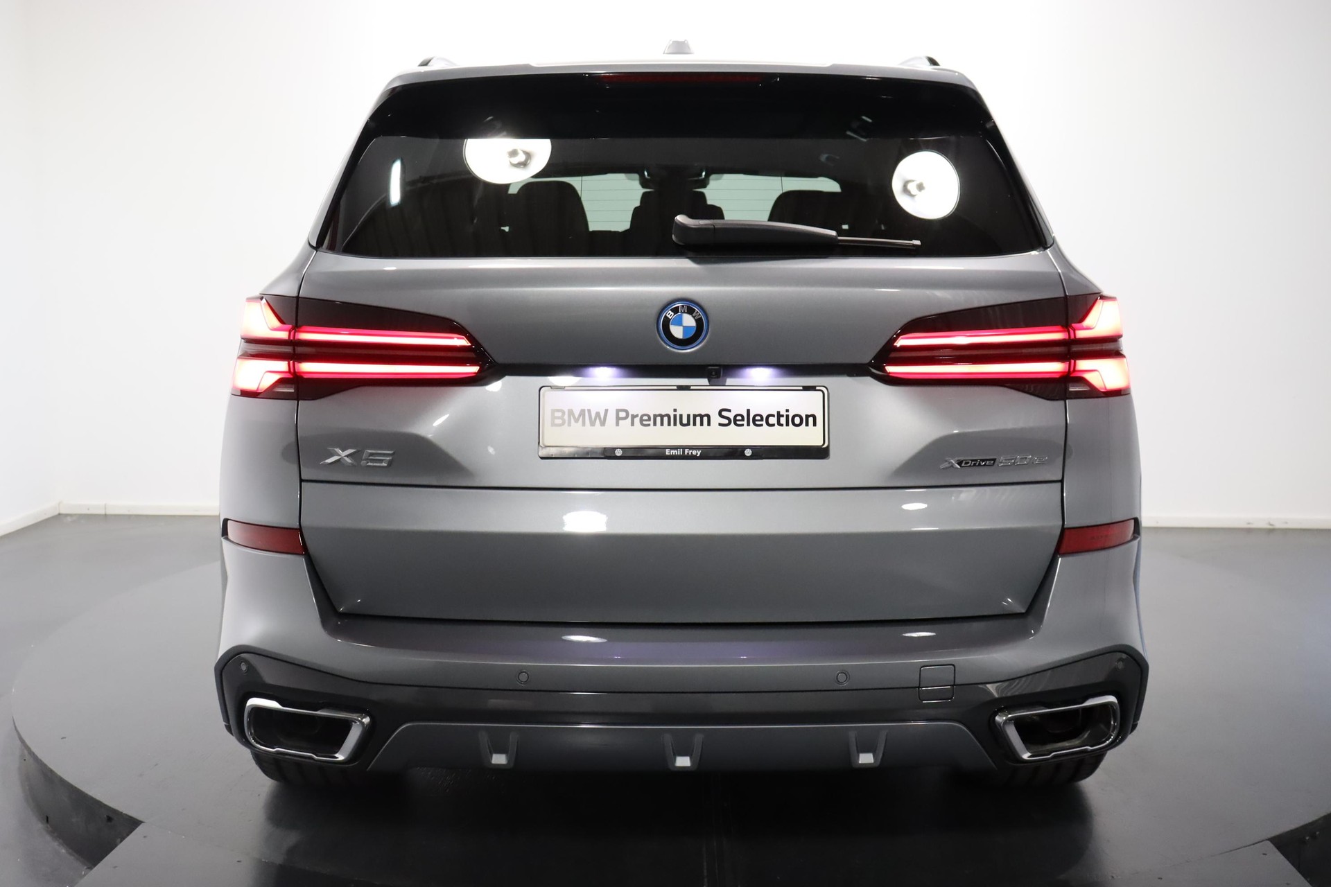BMW X5 50e xDrive SAG-image-4