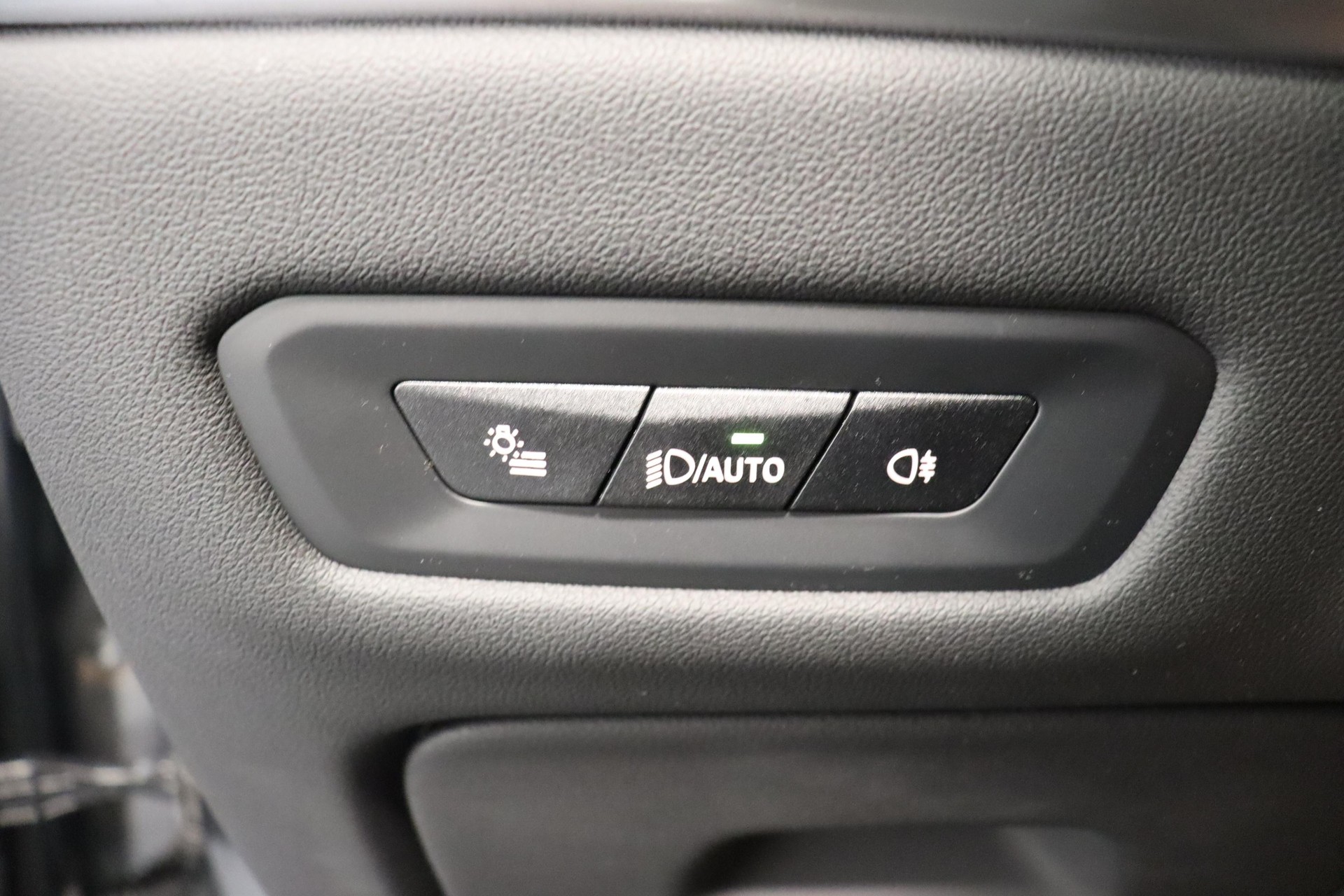 BMW X5 50e xDrive SAG-image-17