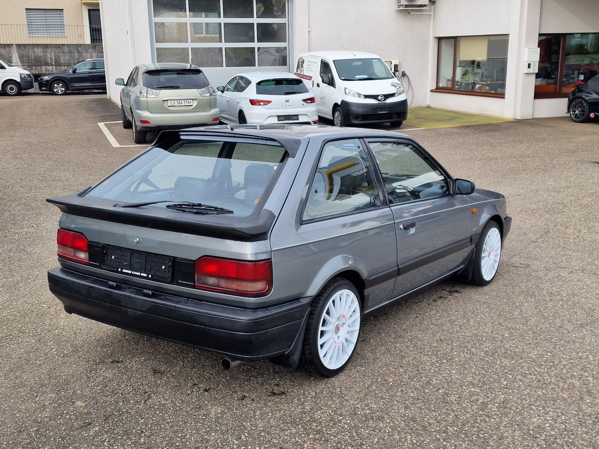 MAZDA 323 1.6i GT Turbo-image-4