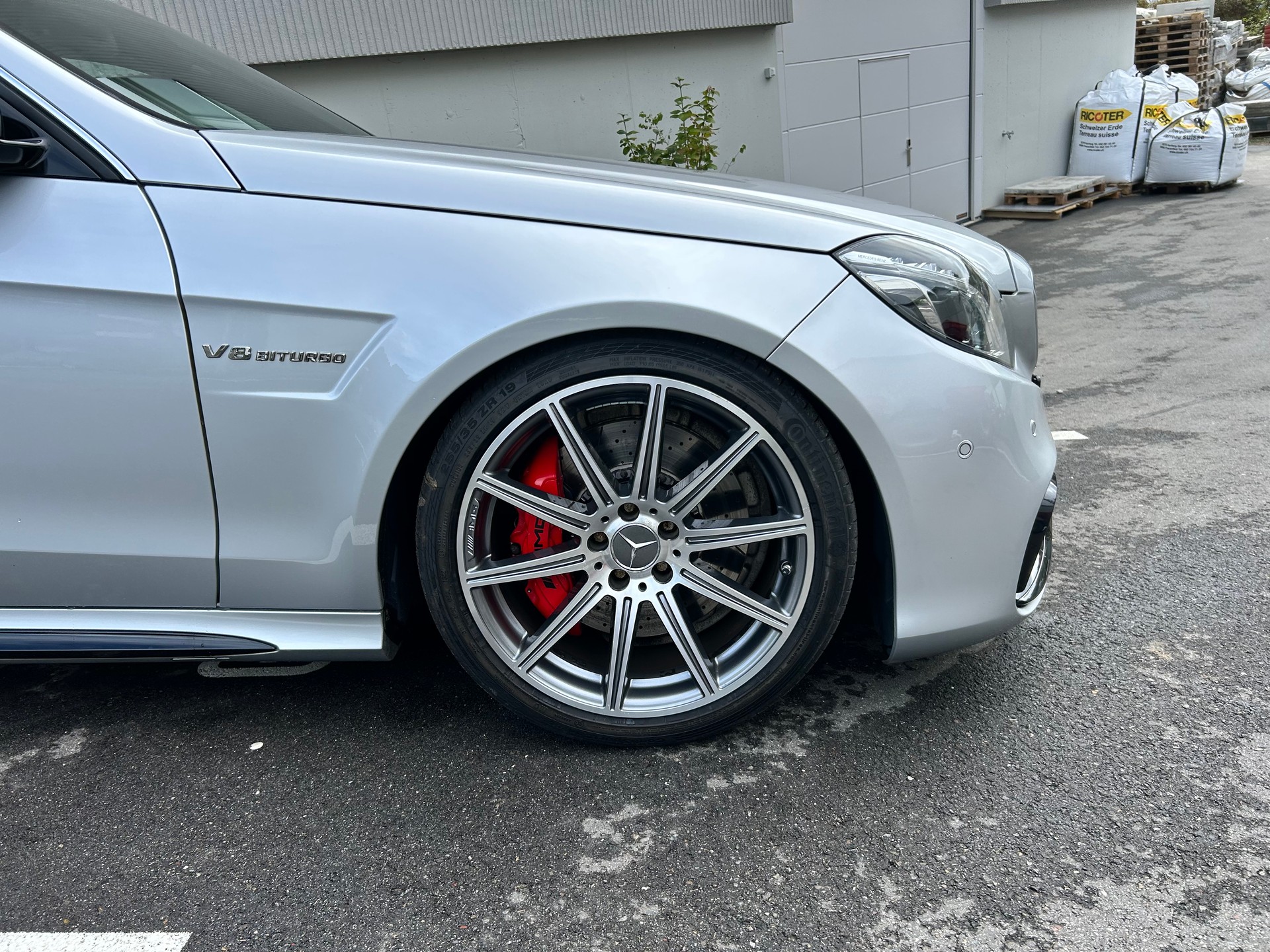 MERCEDES-BENZ E 63 V8 S AMG 4matic-image-10