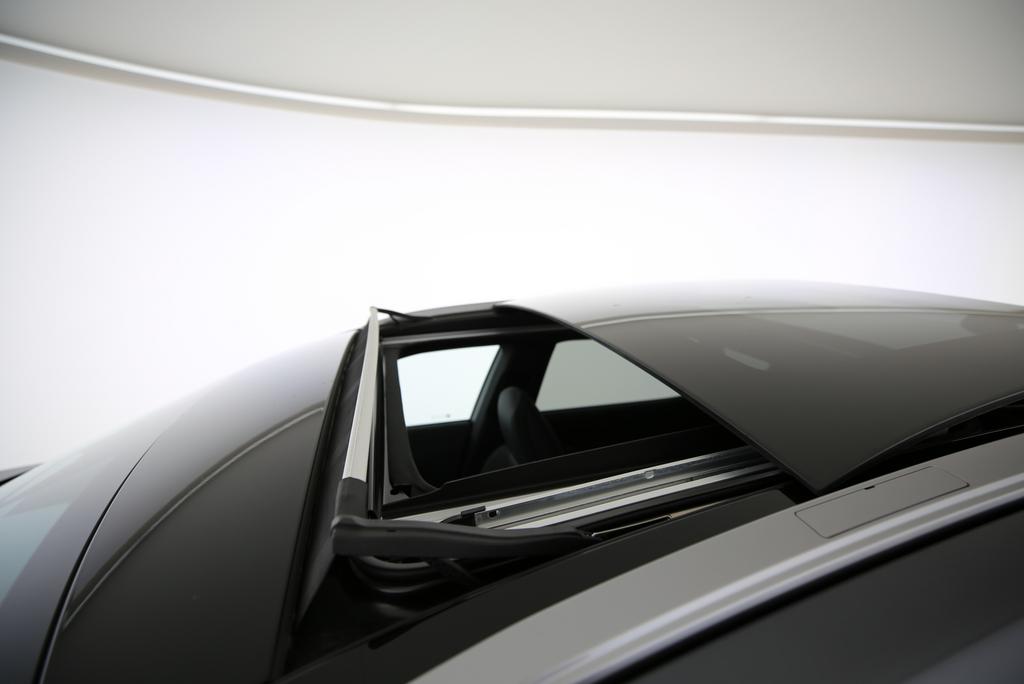 LEXUS RX 450h+ Excellence-image-9