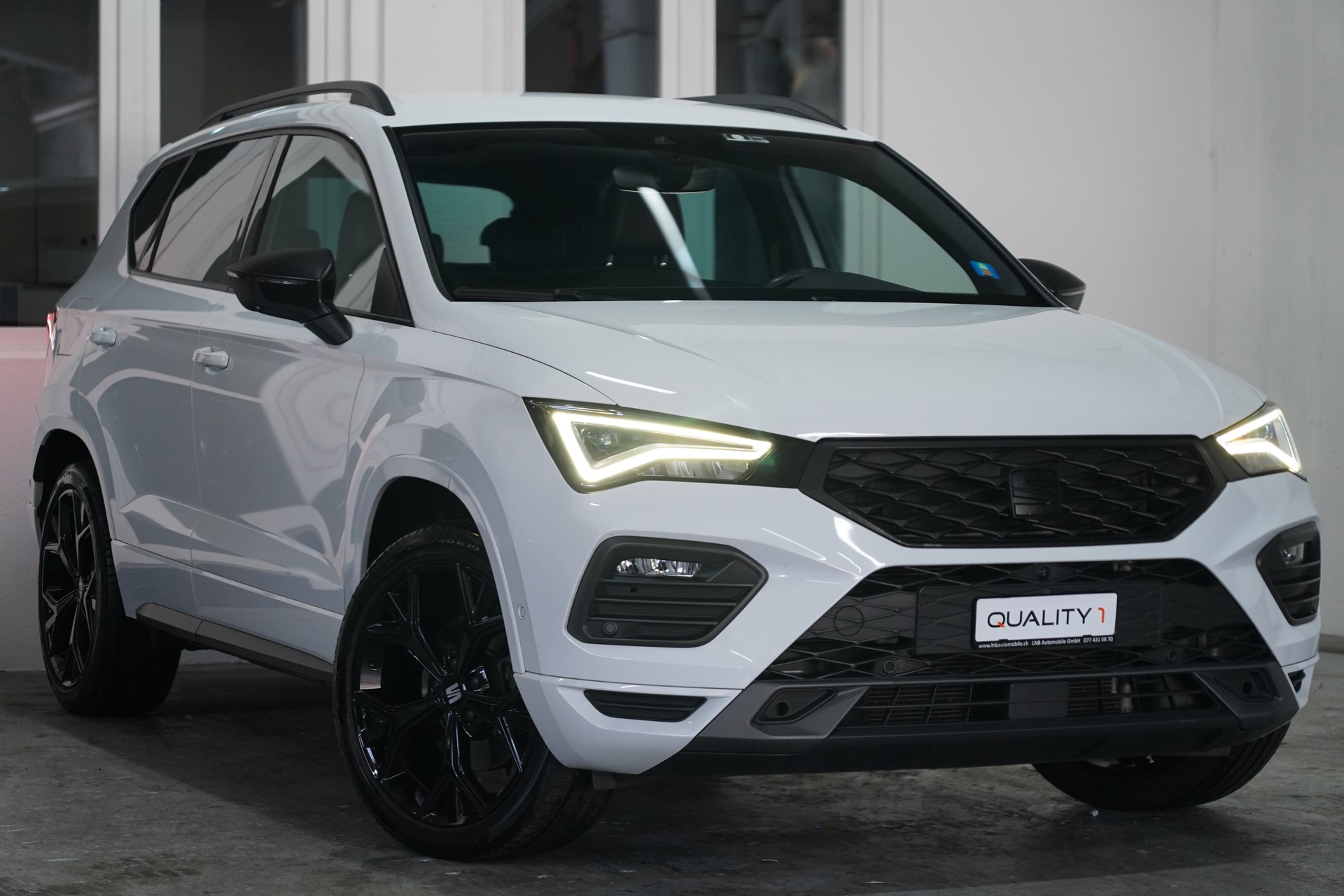 SEAT Ateca 2.0 TSI Hola FR 4Drive DSG-image-0