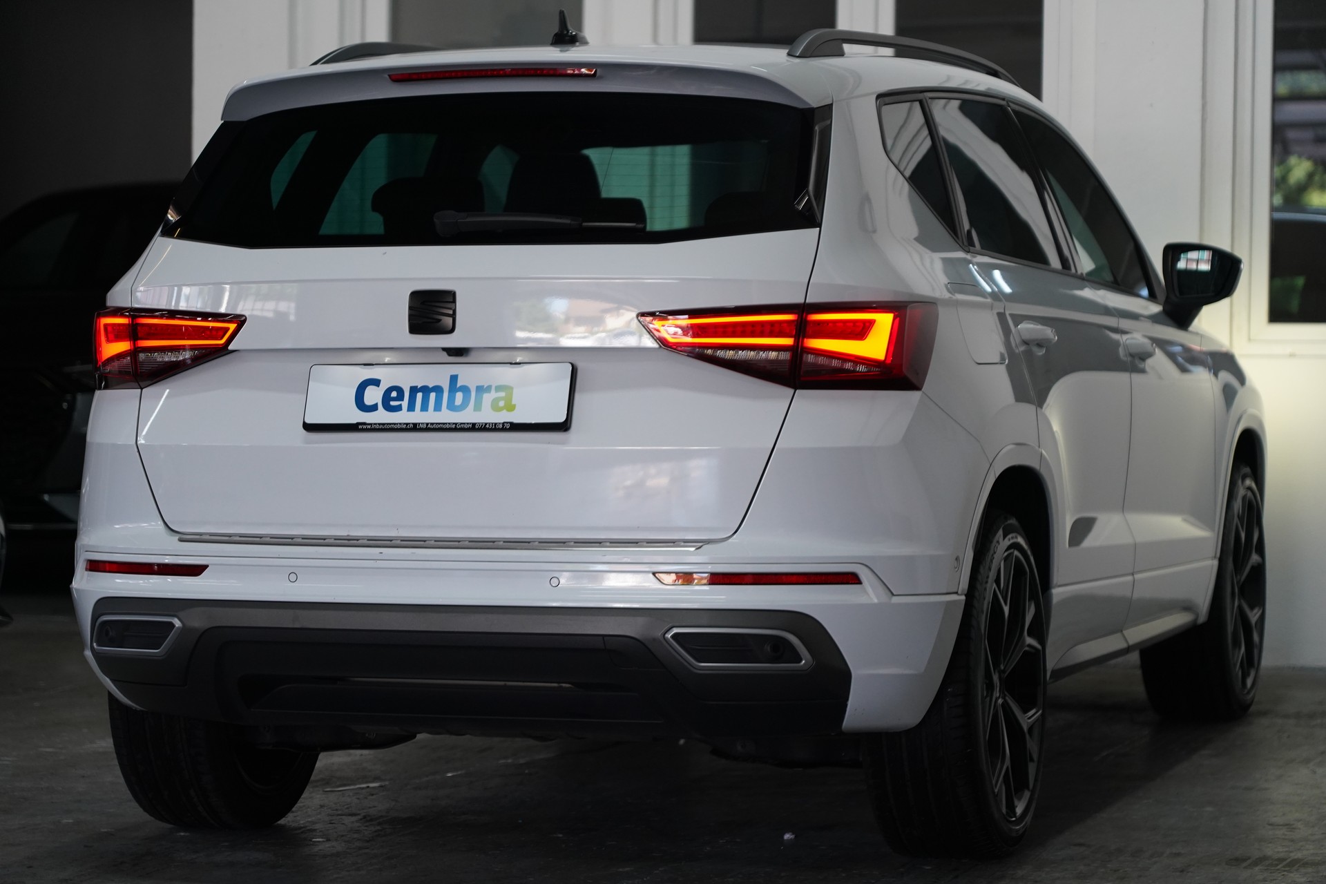SEAT Ateca 2.0 TSI Hola FR 4Drive DSG-image-7