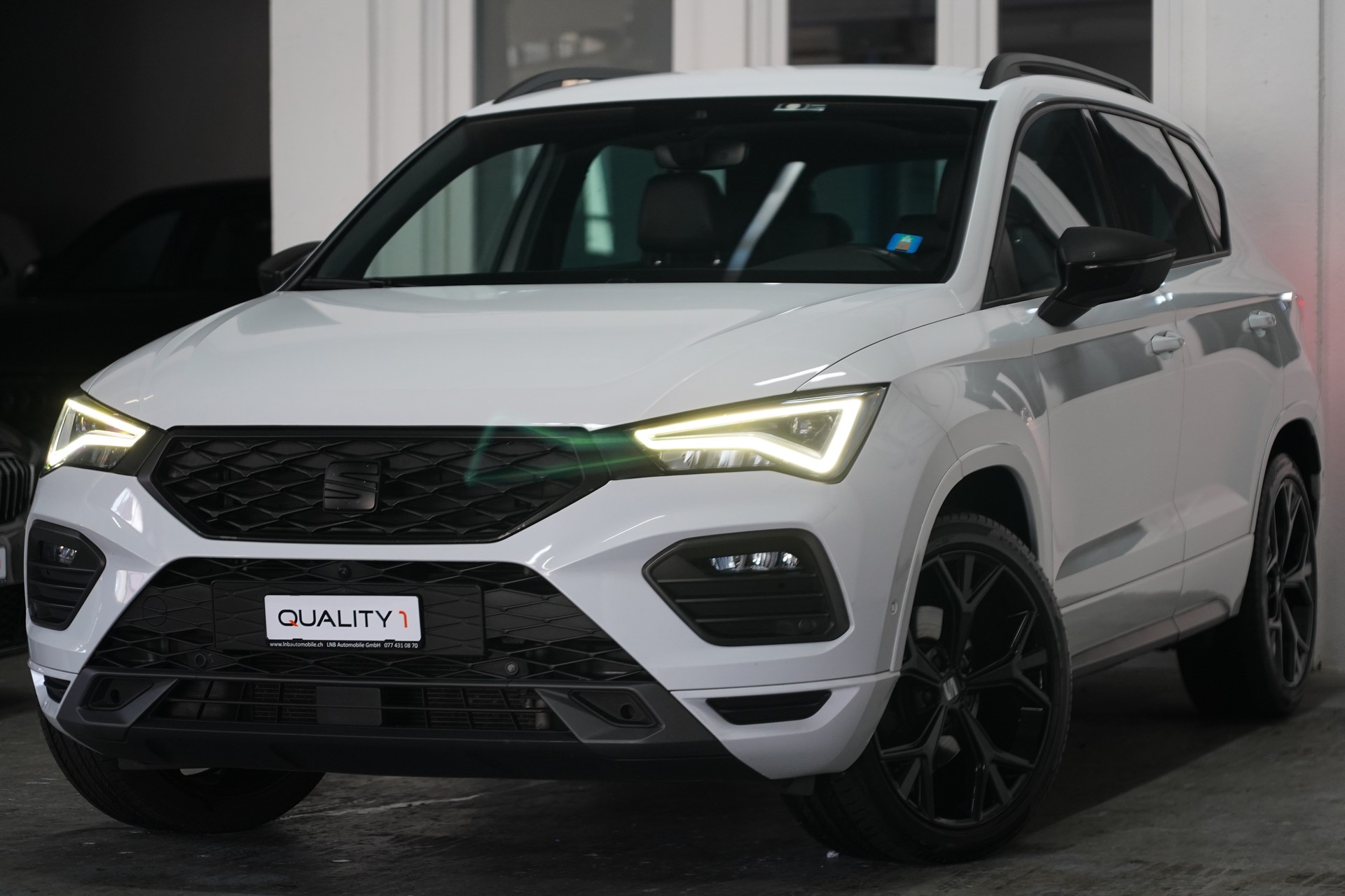 SEAT Ateca 2.0 TSI Hola FR 4Drive DSG-image-3