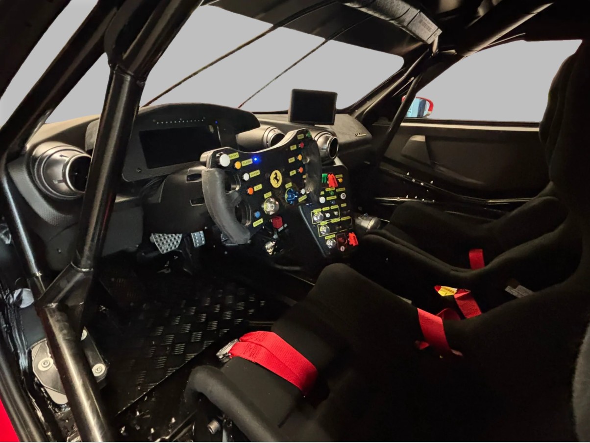 FERRARI 296 Challenge-image-11