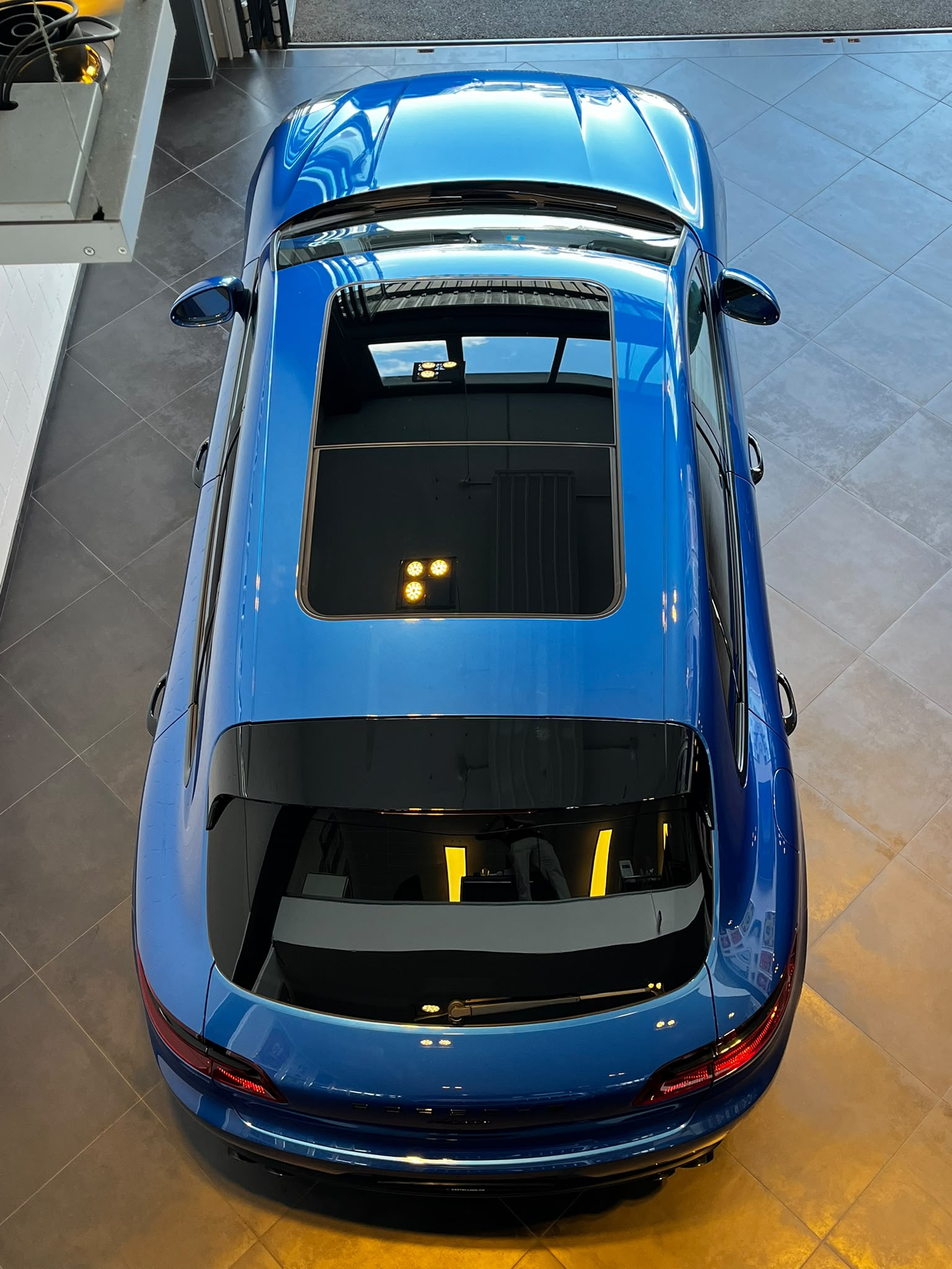 PORSCHE Macan PDK-image-10
