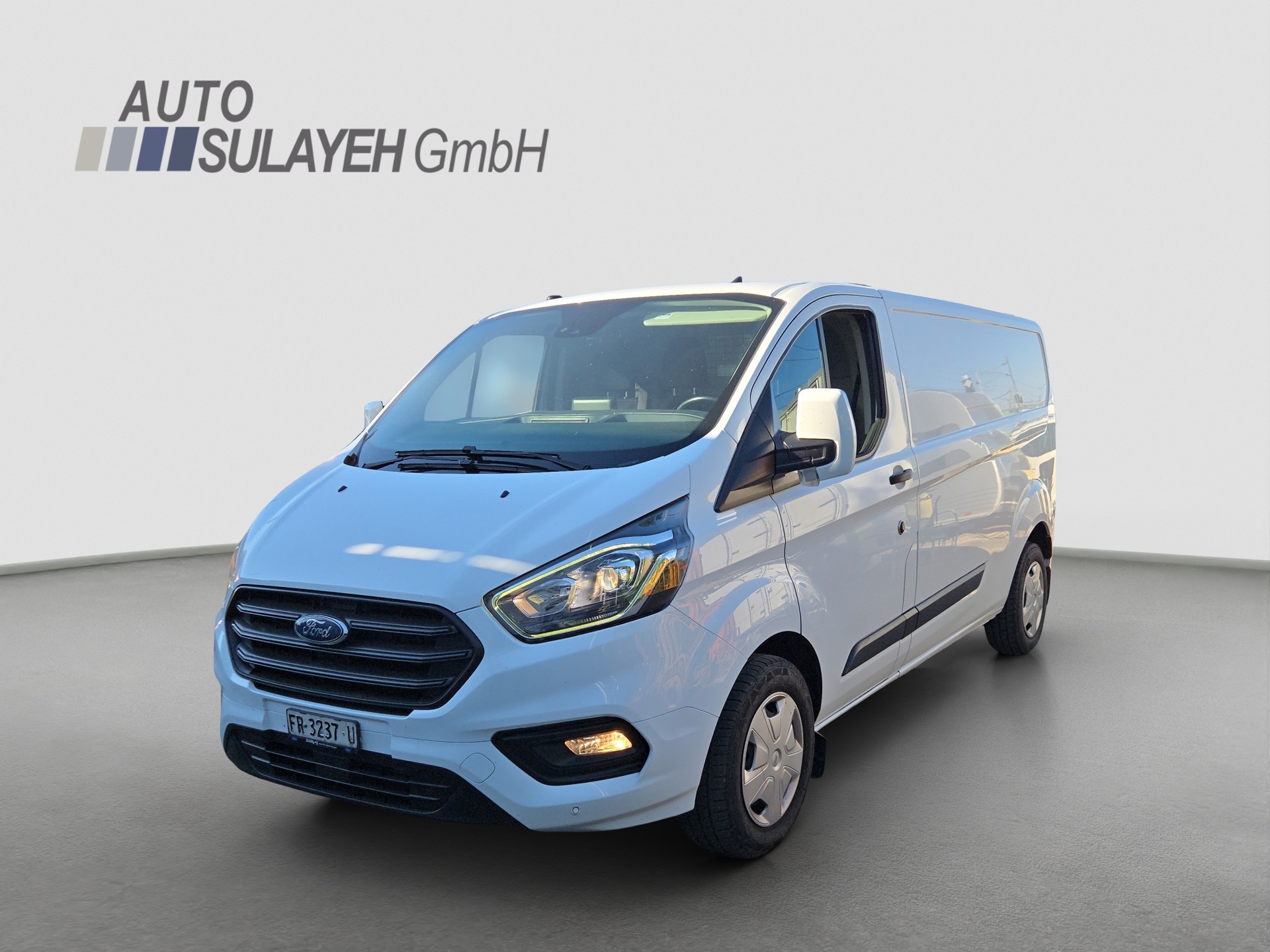 FORD Transit Custom Van 320 L2H1 Trend-image-0
