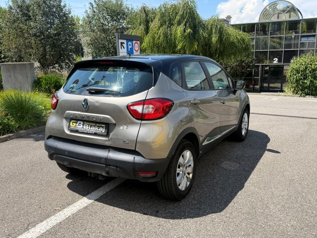 RENAULT Captur 1.2 T 16V Privilège EDC-image-5