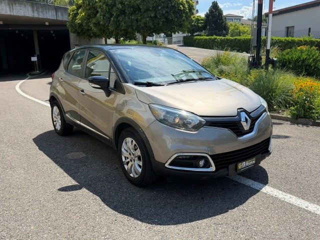 RENAULT Captur 1.2 T 16V Privilège EDC-image-1