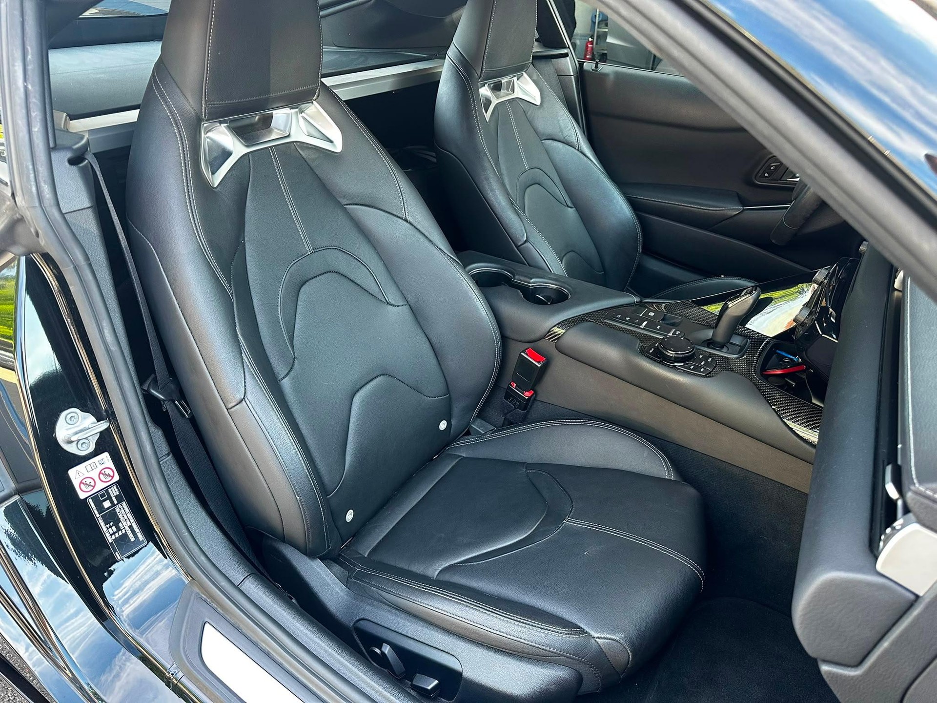 TOYOTA GR Supra 3.0 T Premium-image-10