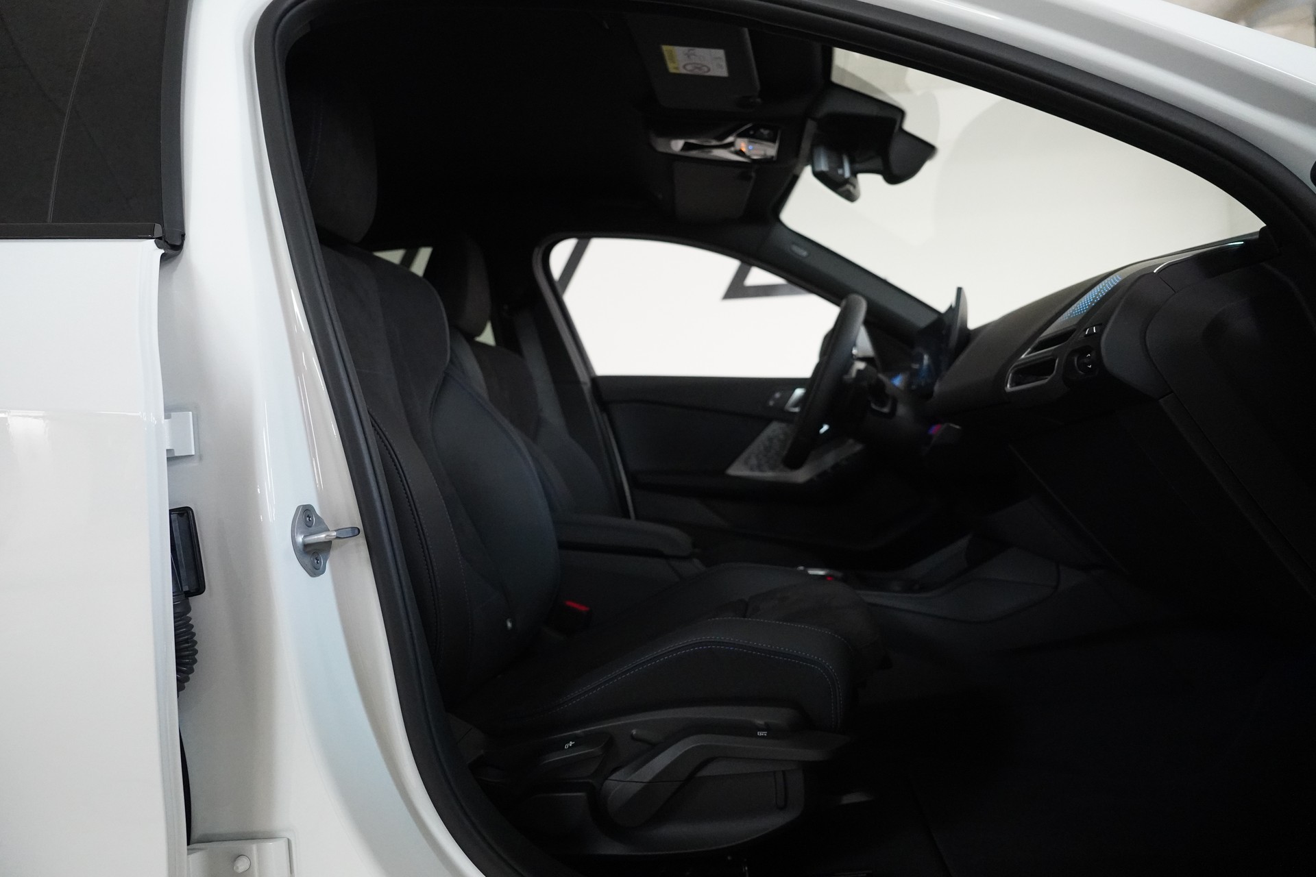 BMW 116 Steptronic M Sport-image-13