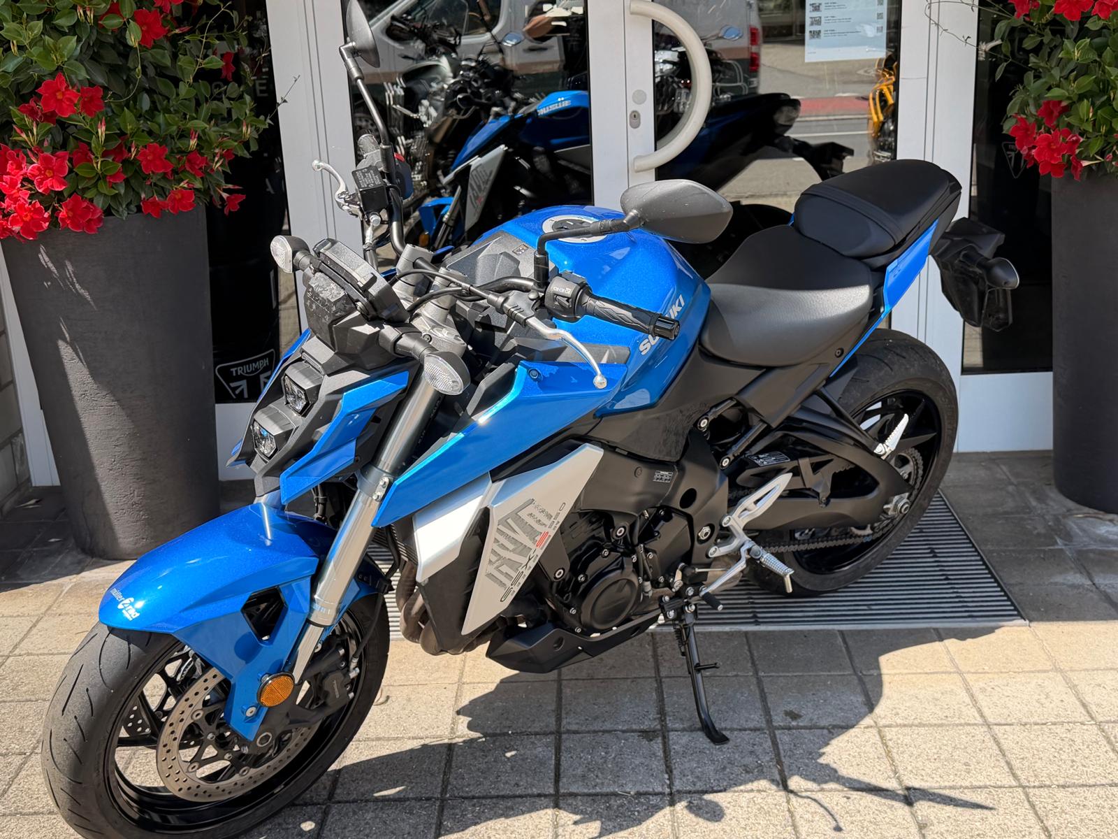 SUZUKI GSX-S 950 (35kW)-showroom-element-3