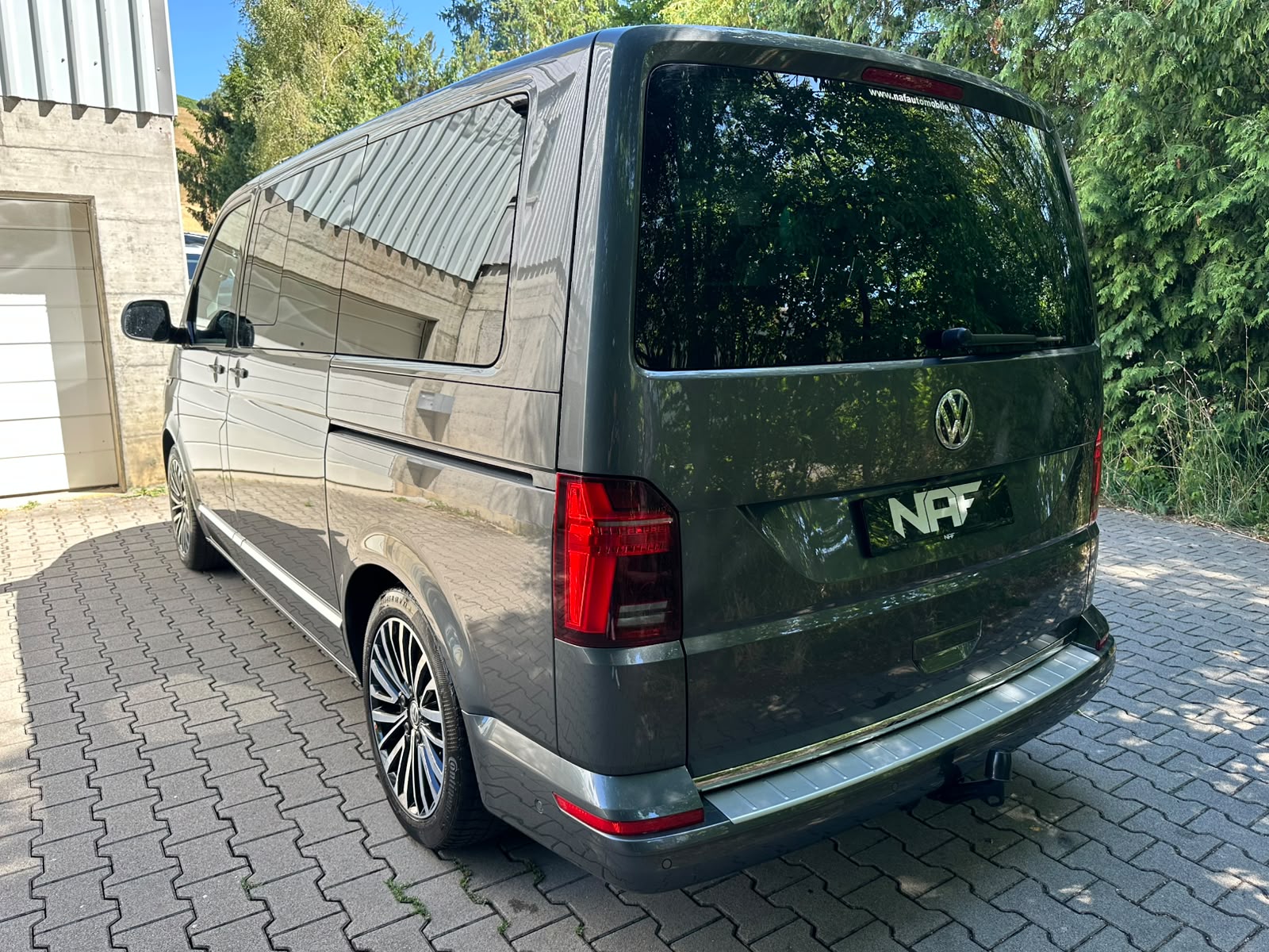 VW T6.1 Multivan 2.0 Bi-TDI Highline Liberty 4Mot. DSG-image-3