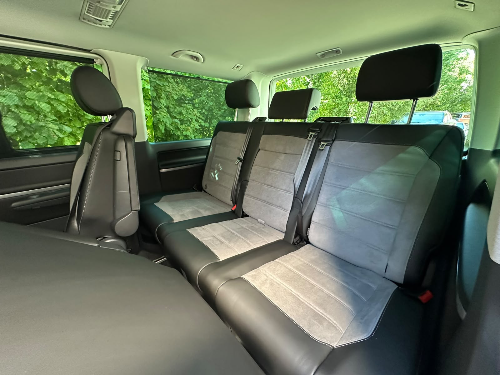 VW T6.1 Multivan 2.0 Bi-TDI Highline Liberty 4Mot. DSG-image-18