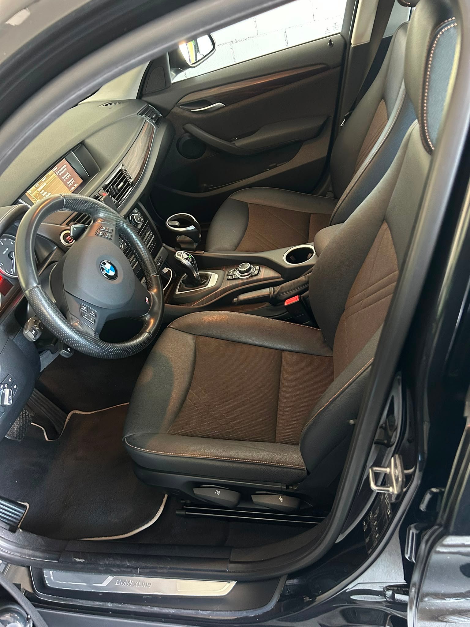 BMW 20d sDrive-image-1