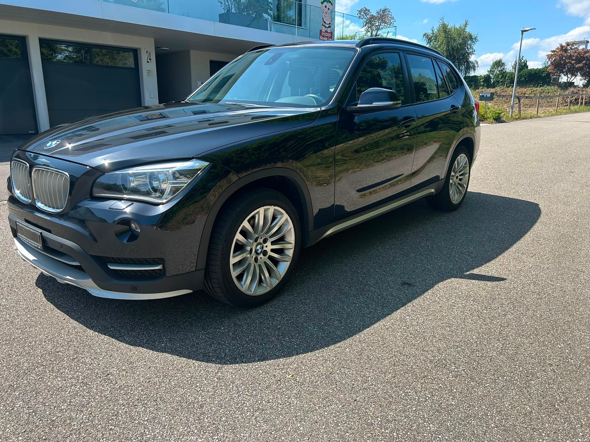 BMW 20d sDrive-image-0