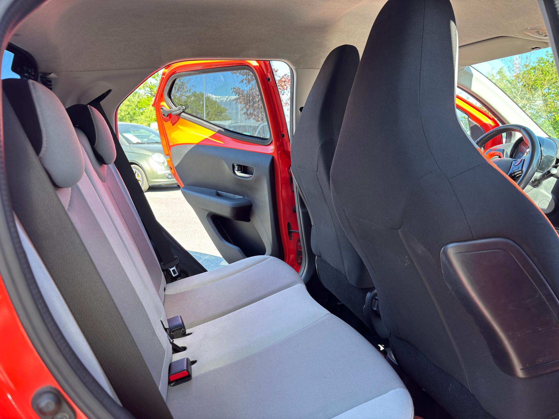 TOYOTA Aygo 1.0 VVT-i x-clusiv MultiMode-image-15