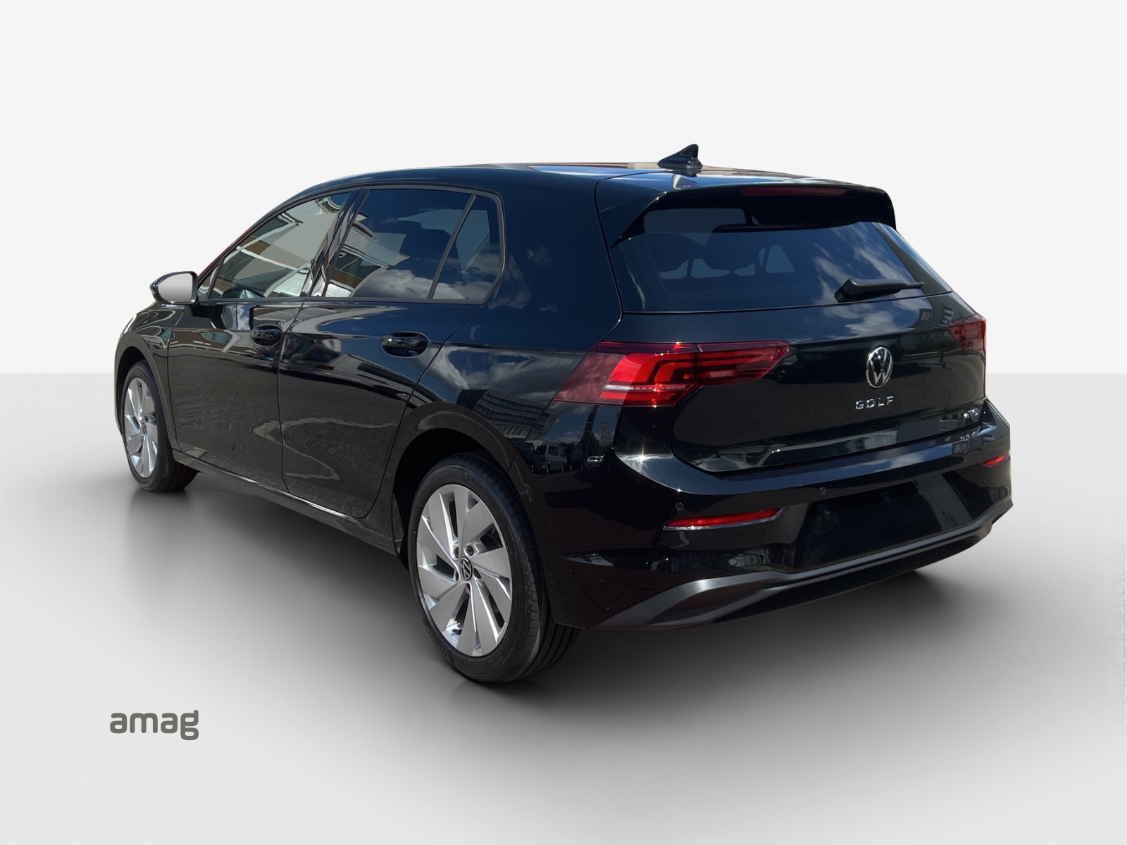 VW Golf 1.5 e TSI mHEV United DSG-image-2