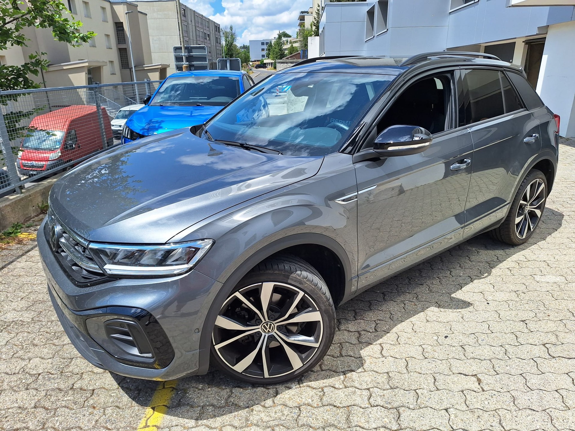 VW 1.5 TSI R-Line DSG-image-3