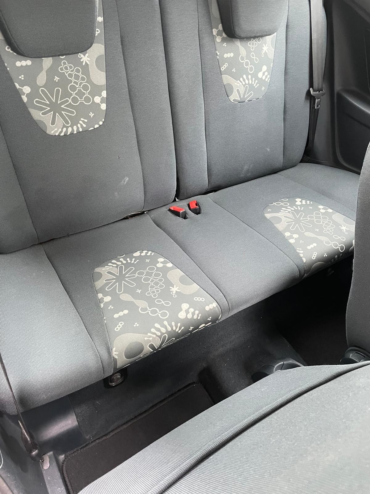FORD KA 1.25 Ambiente-image-4