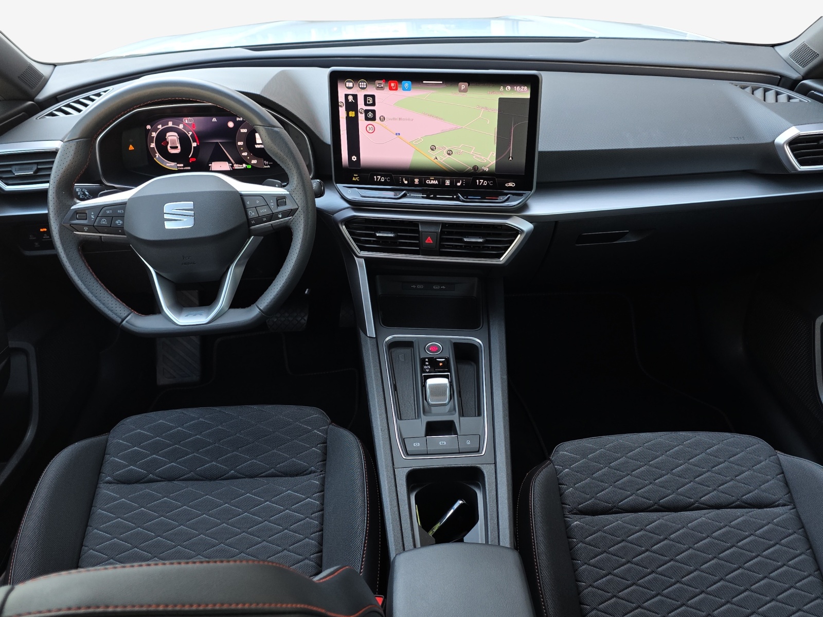 SEAT Leon 1.5 eTSI mHEV DSG FR-image-8