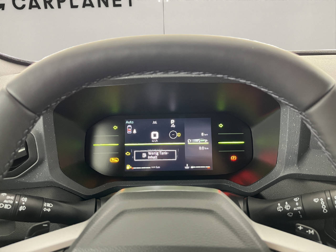 DACIA Duster 1.2 Hybrid Journey 4WD-image-10