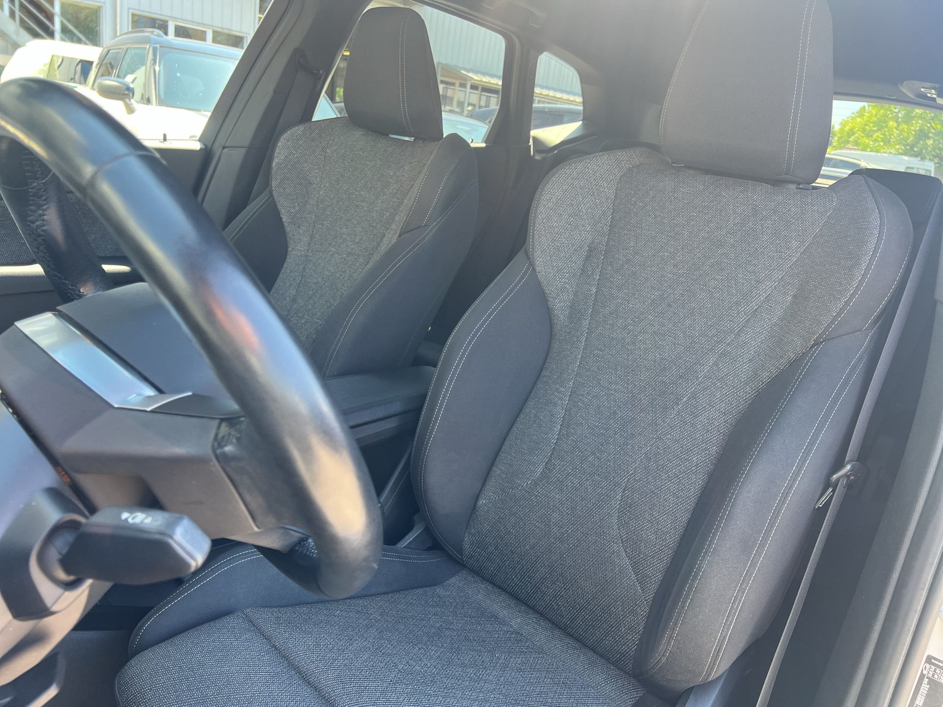 BMW 218d Active Tourer DKG-image-9